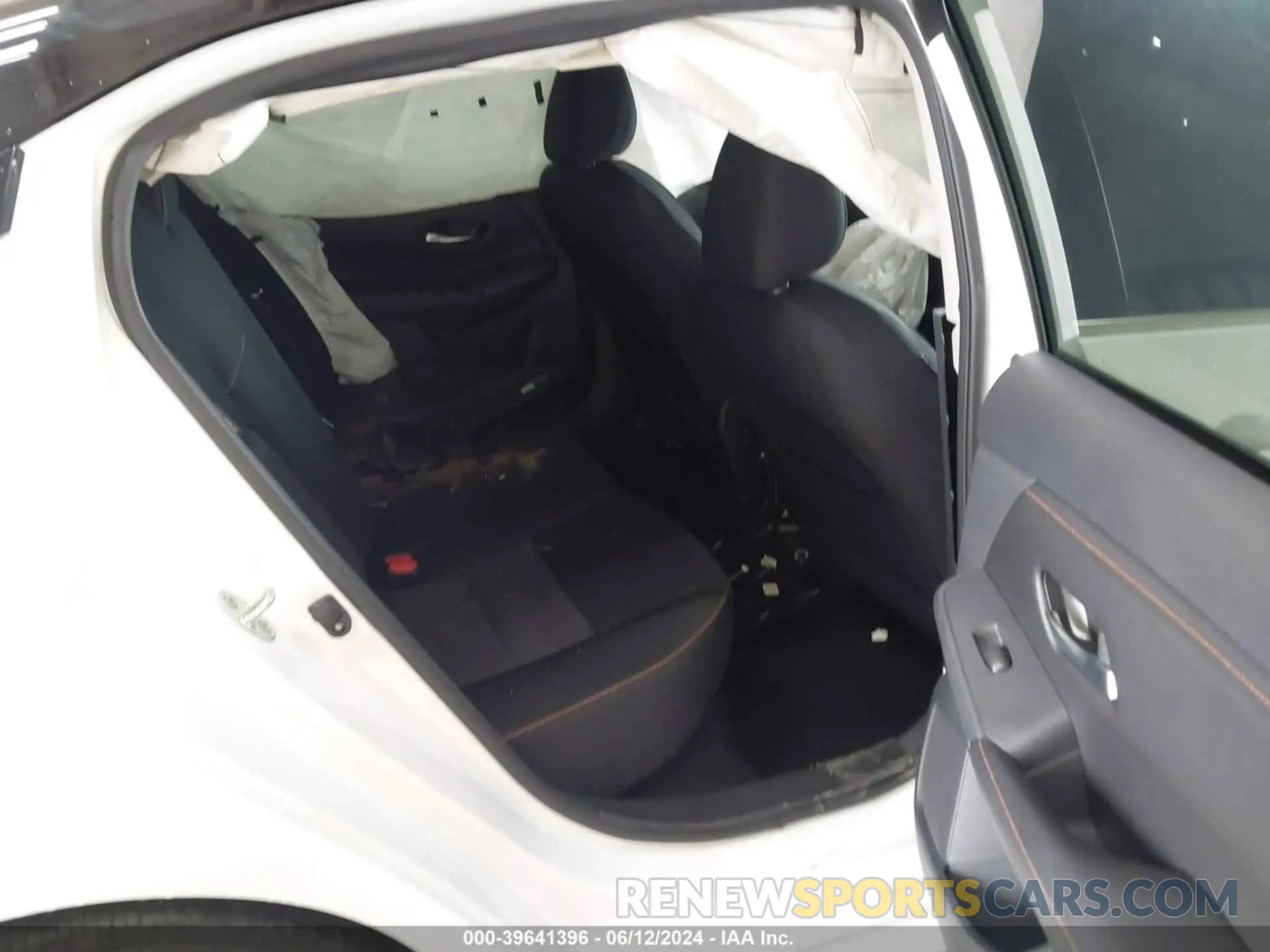 8 fotografías del automóvil dañado 3N1AB8DV4NY287460 NISSAN SENTRA 2022