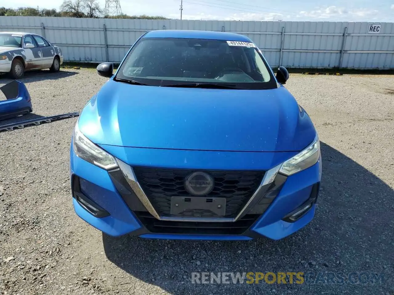 5 fotografías del automóvil dañado 3N1AB8DV4NY294876 NISSAN SENTRA 2022