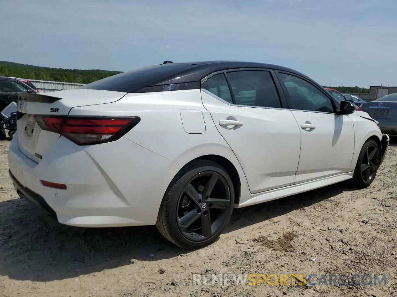 3 fotografías del automóvil dañado 3N1AB8DV5NY256962 NISSAN SENTRA 2022