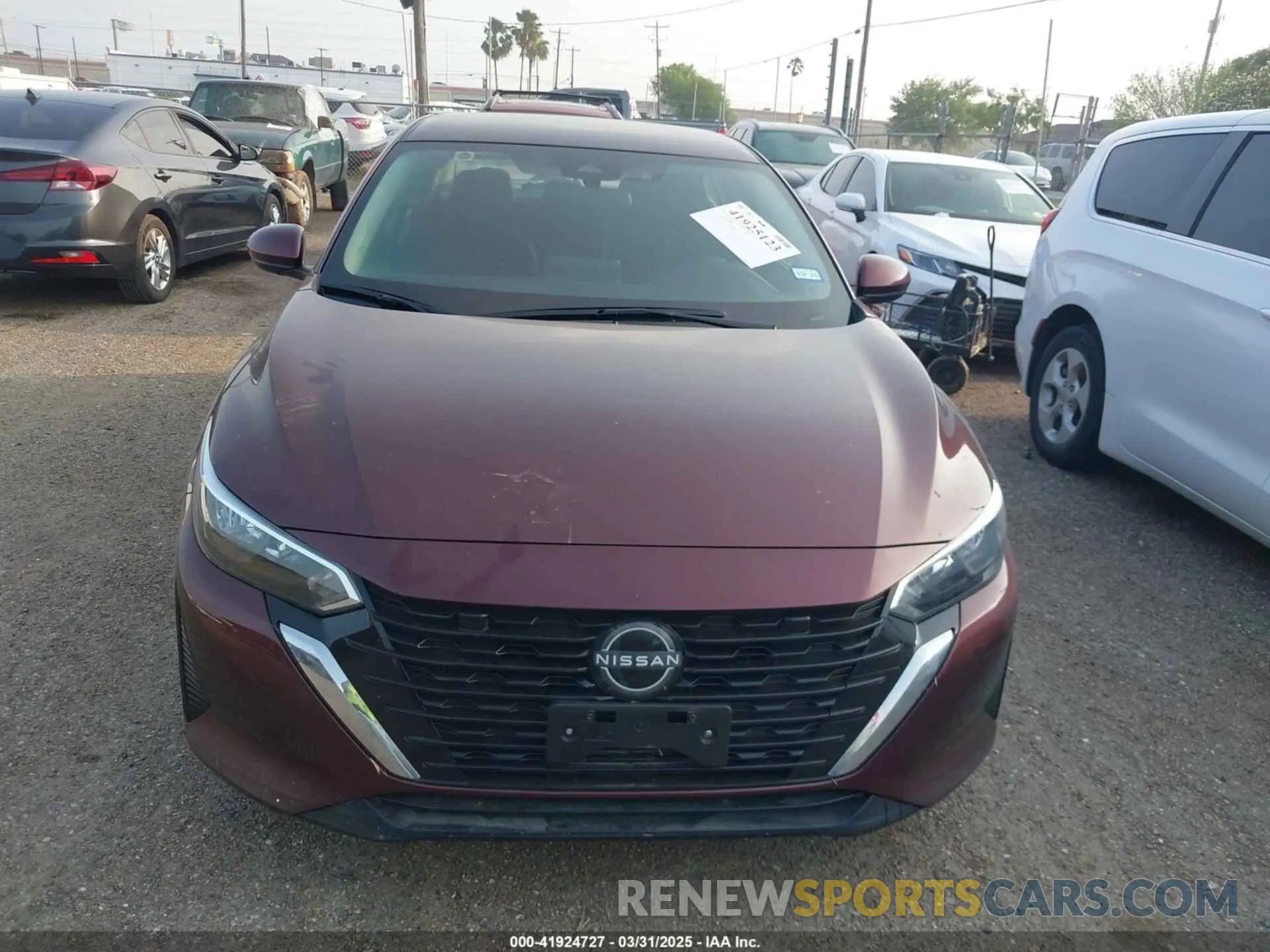 12 fotografías del automóvil dañado 3N1AB8DV5NY311006 NISSAN SENTRA 2022