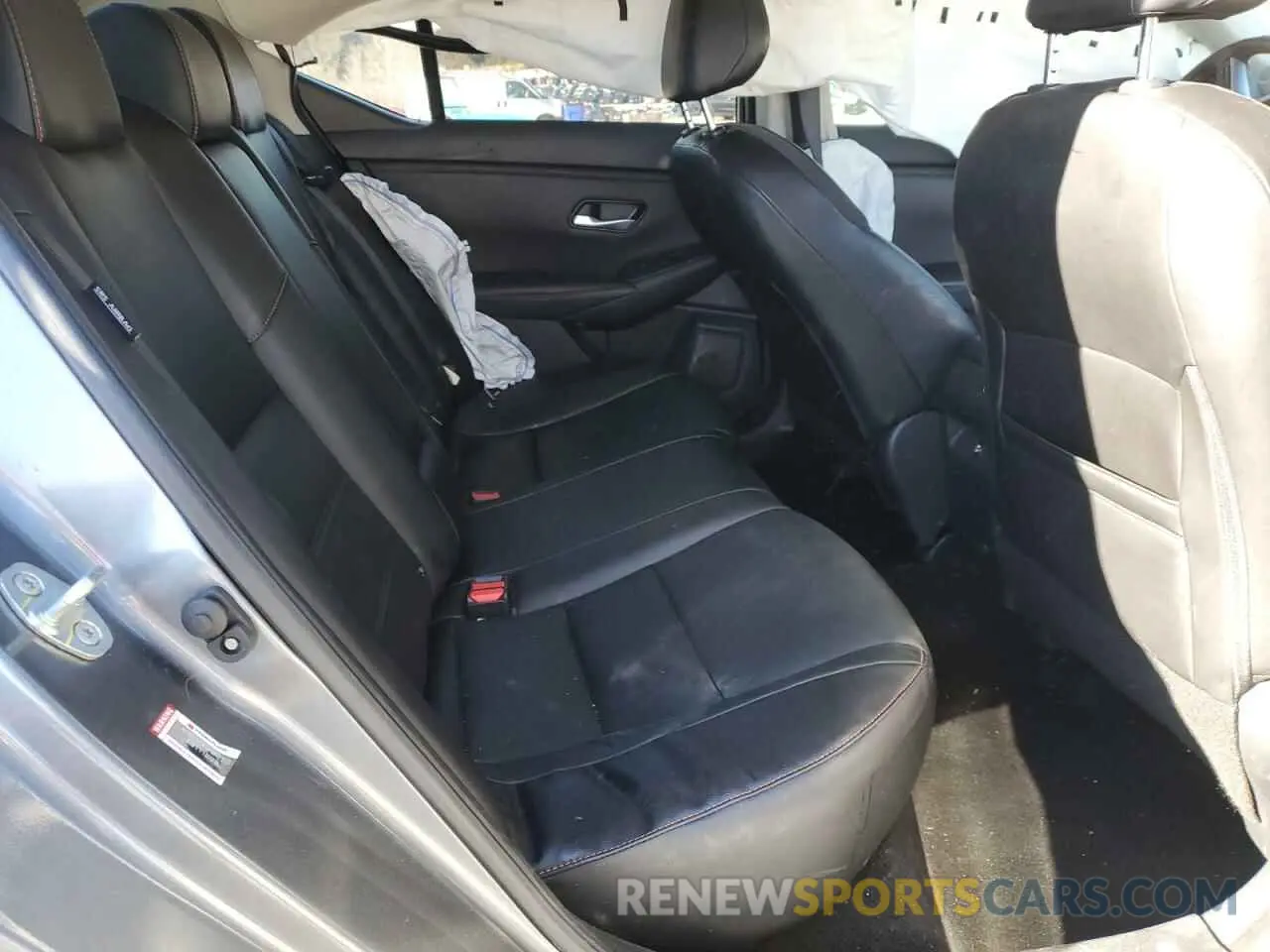 10 fotografías del automóvil dañado 3N1AB8DV7NY210663 NISSAN SENTRA 2022
