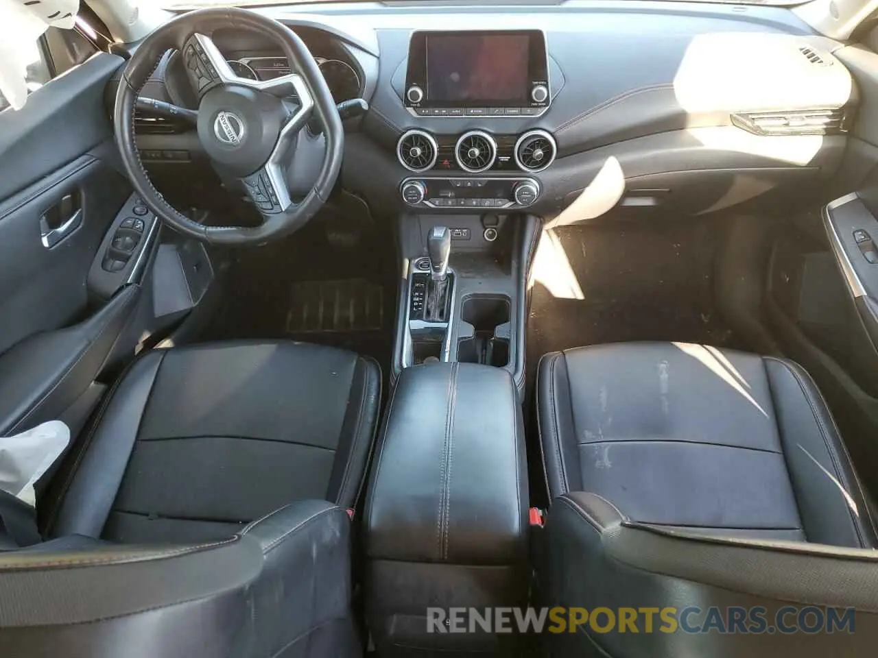 8 fotografías del automóvil dañado 3N1AB8DV7NY210663 NISSAN SENTRA 2022