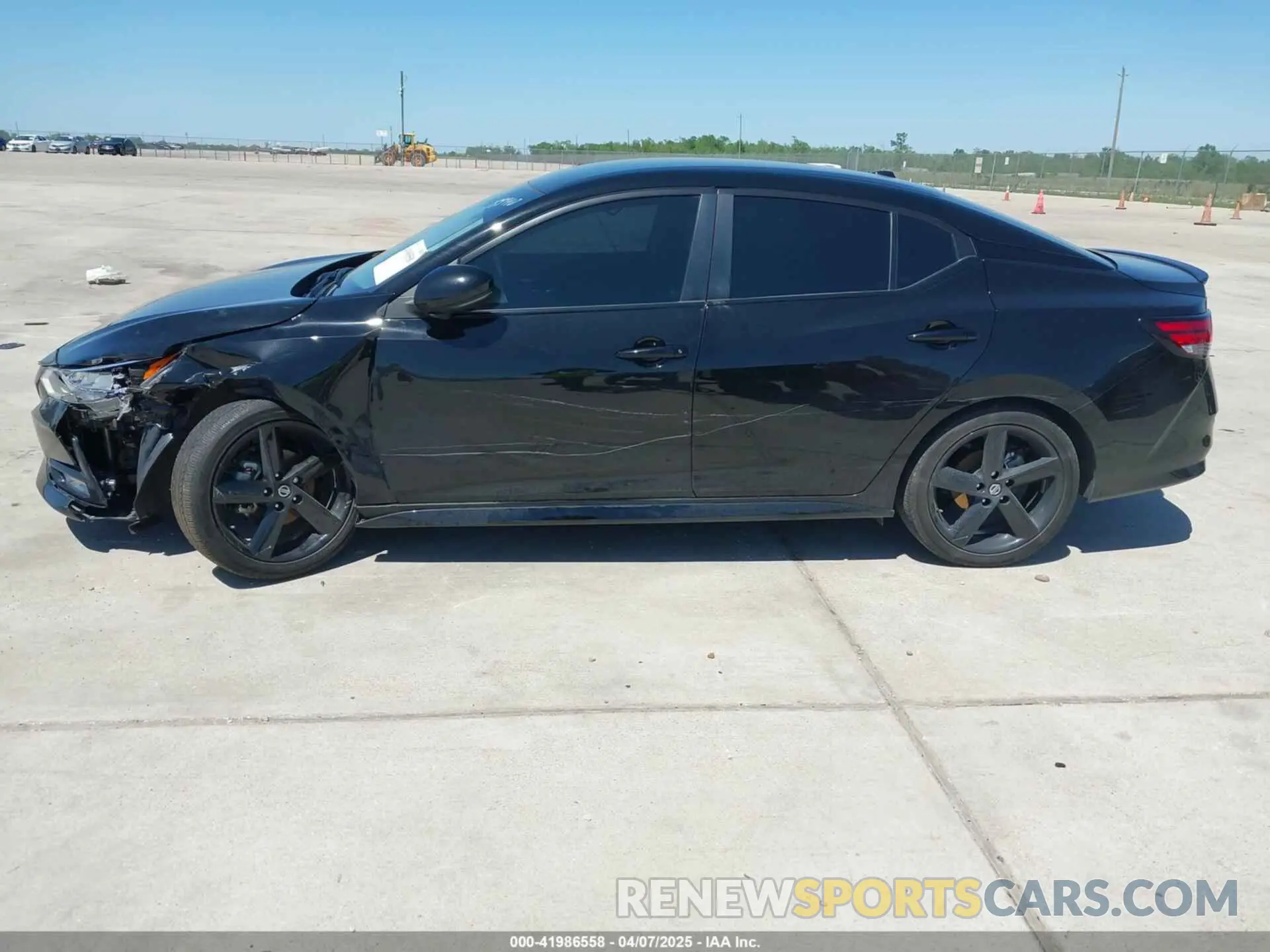14 fotografías del automóvil dañado 3N1AB8DV7NY259202 NISSAN SENTRA 2022