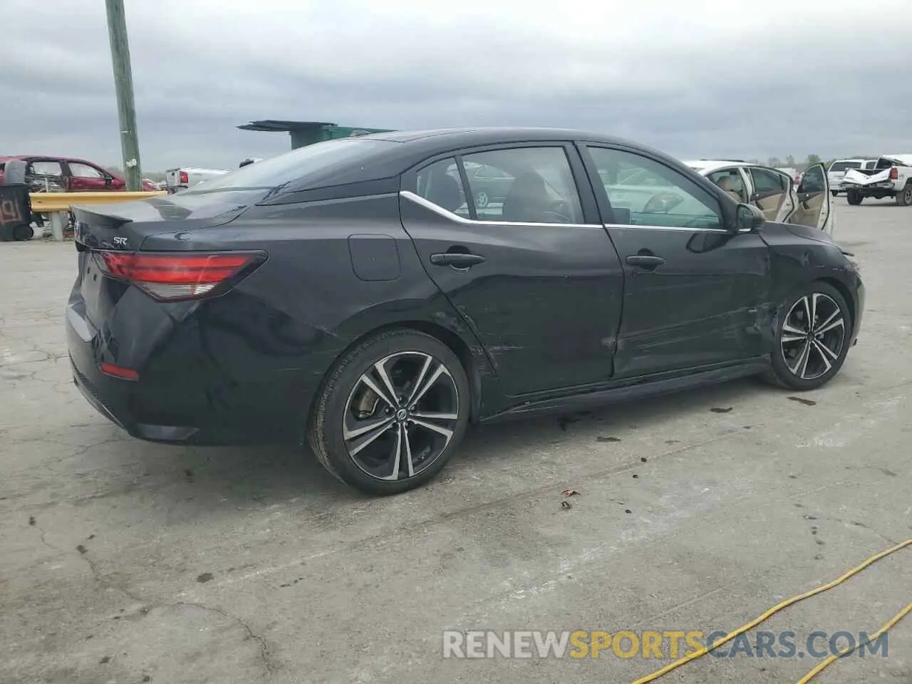 3 fotografías del automóvil dañado 3N1AB8DV7NY315395 NISSAN SENTRA 2022