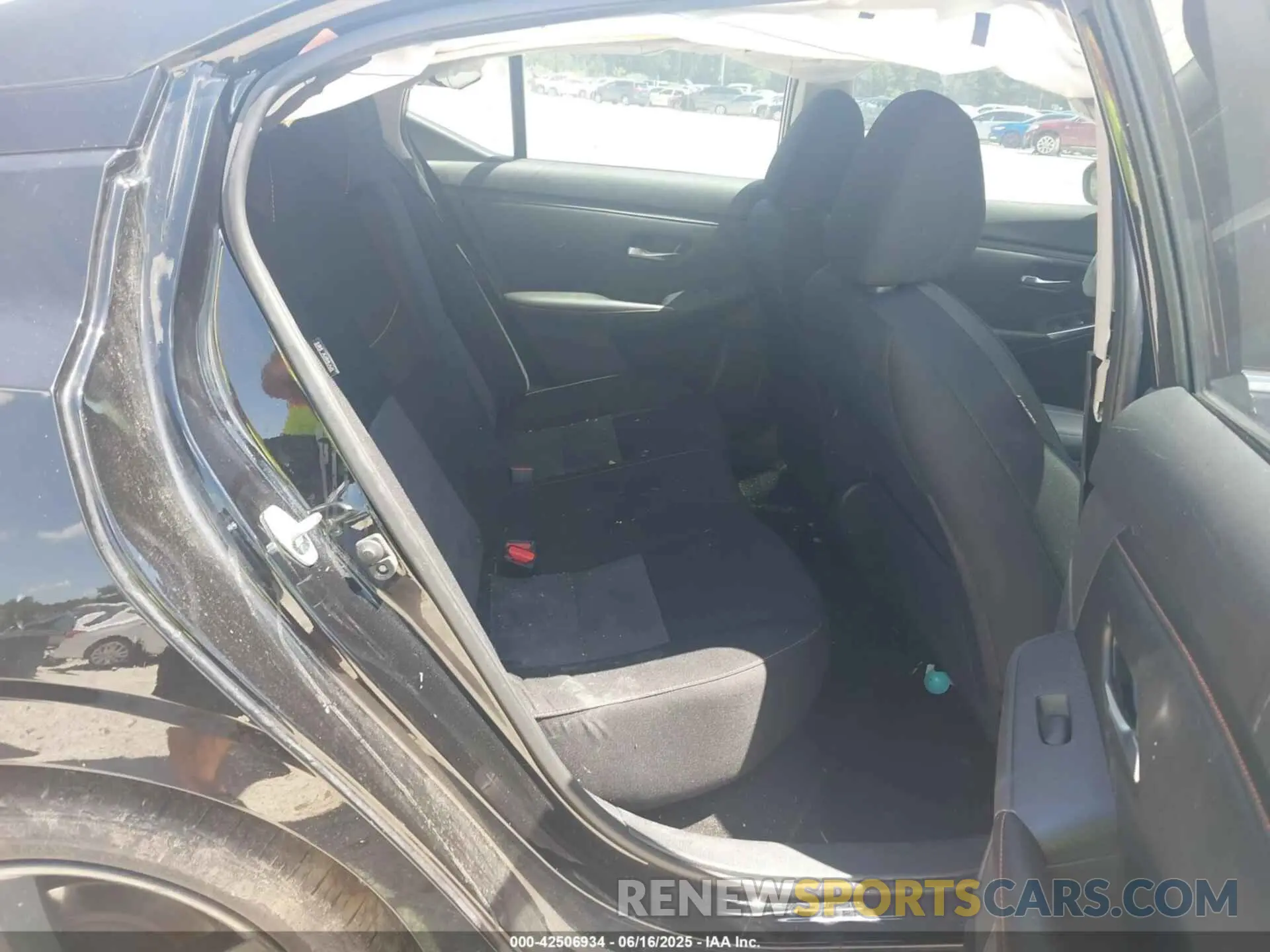 8 fotografías del automóvil dañado 3N1AB8DV8NY209196 NISSAN SENTRA 2022