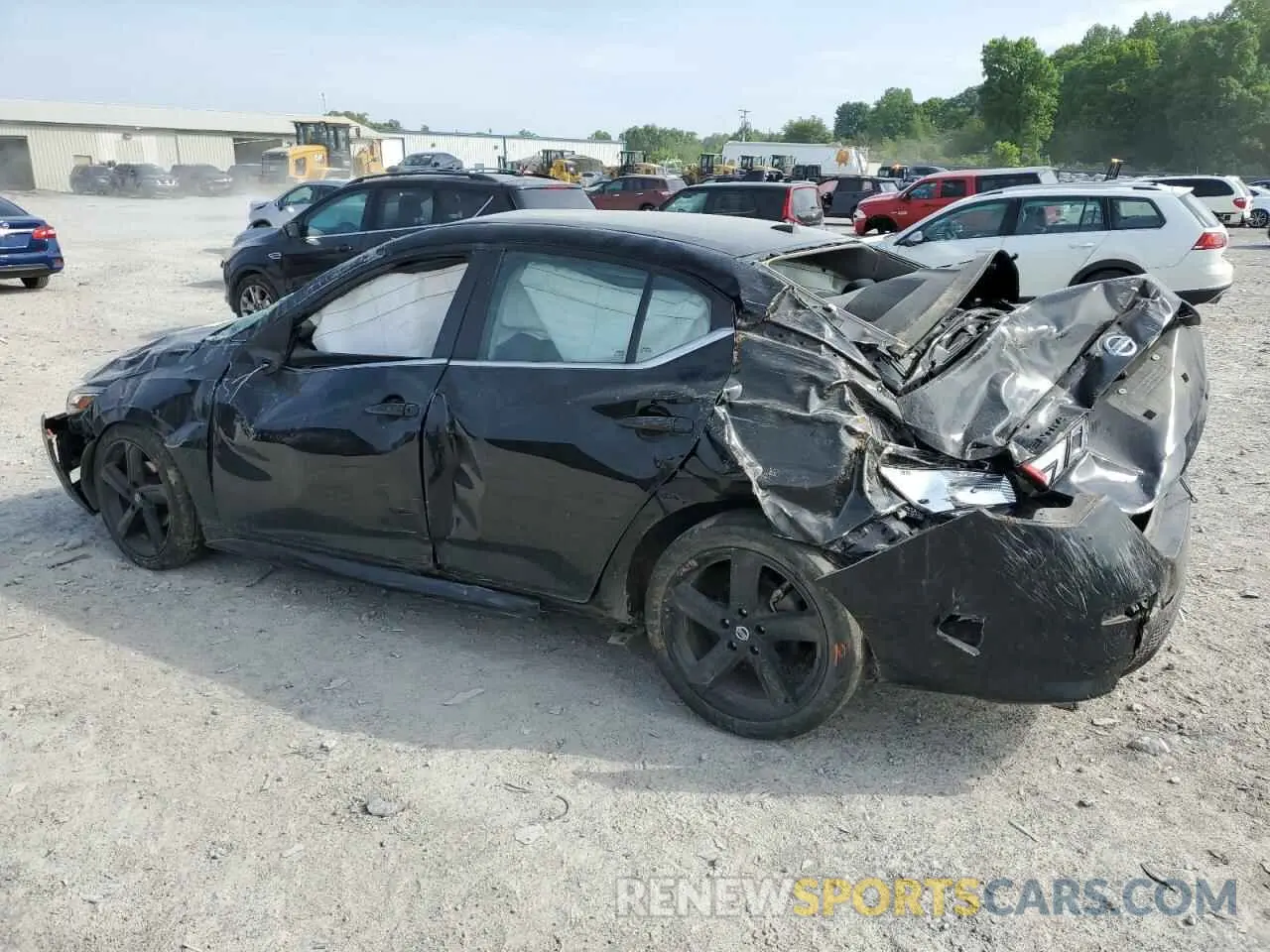 2 fotografías del automóvil dañado 3N1AB8DV8NY303692 NISSAN SENTRA 2022