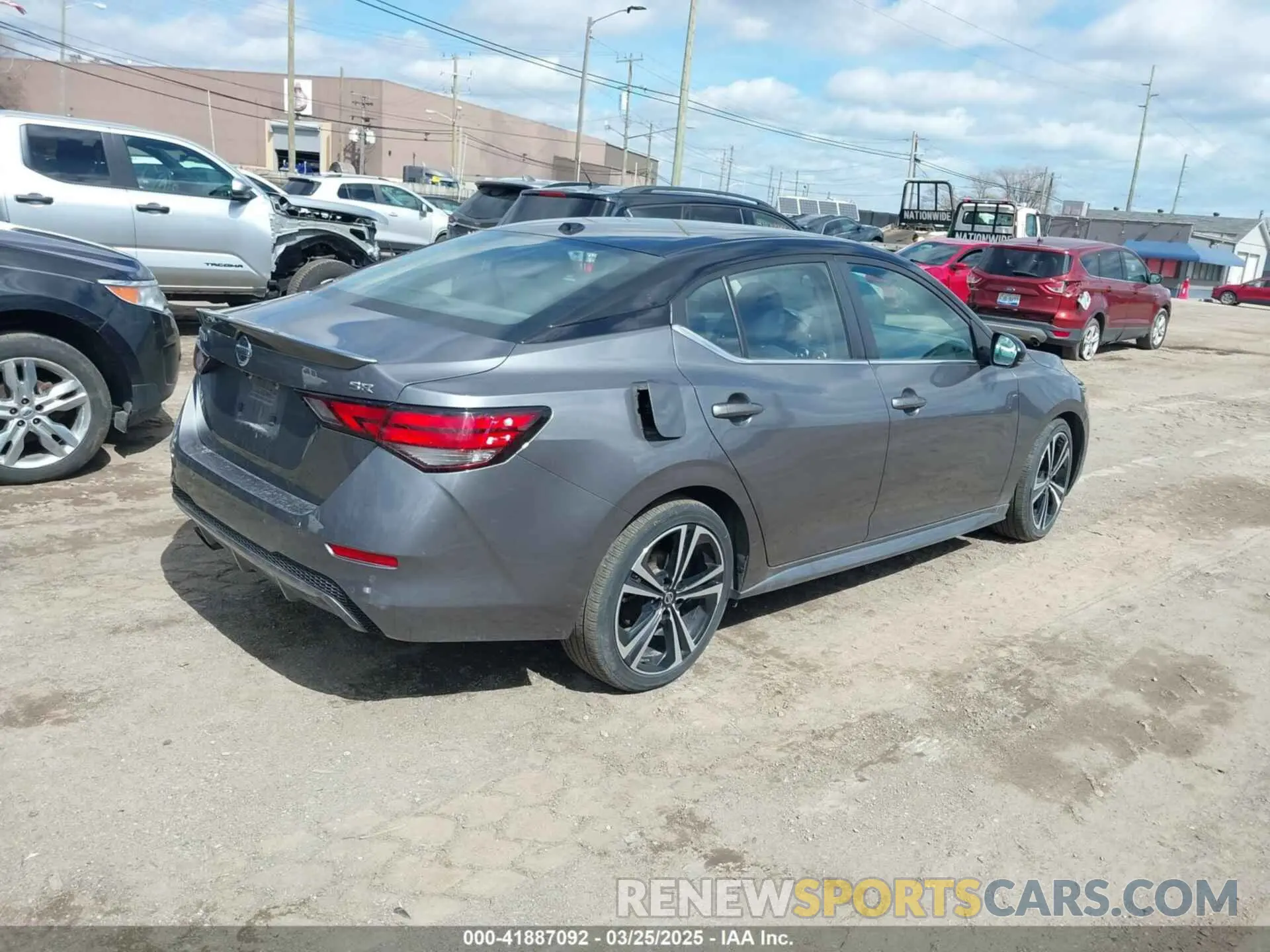 4 fotografías del automóvil dañado 3N1AB8DV9NY209014 NISSAN SENTRA 2022