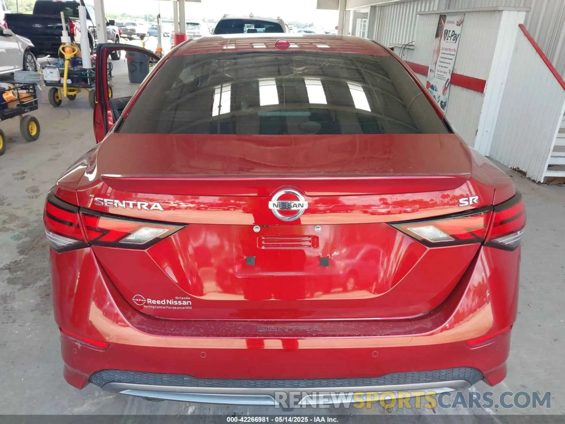 15 fotografías del automóvil dañado 3N1AB8DVXNY213833 NISSAN SENTRA 2022