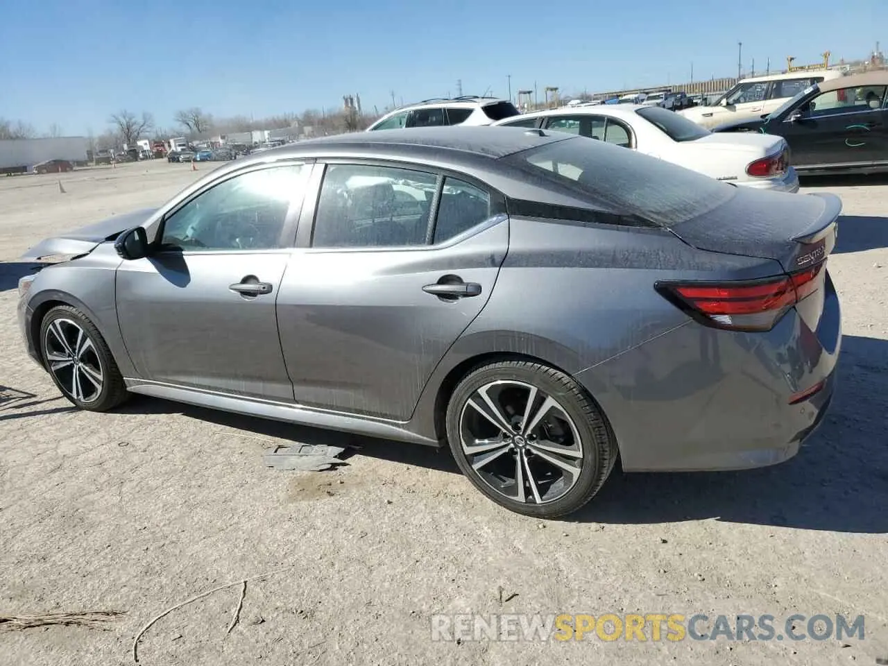 2 fotografías del automóvil dañado 3N1AB8DVXNY287785 NISSAN SENTRA 2022