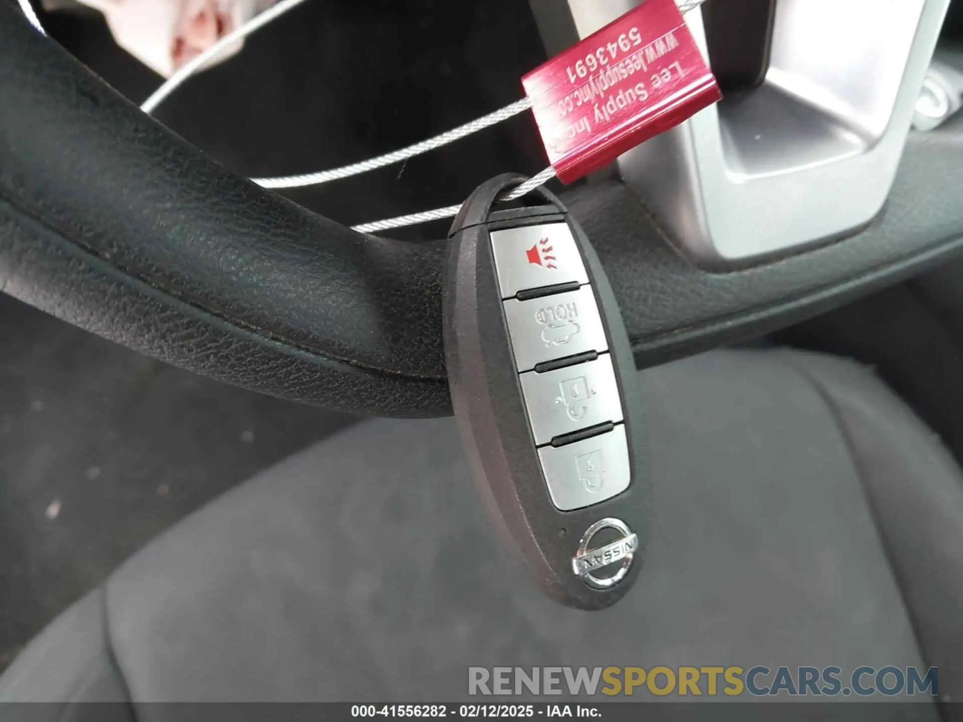 11 fotografías del automóvil dañado 3N1AB8BV0PY298512 NISSAN SENTRA 2023