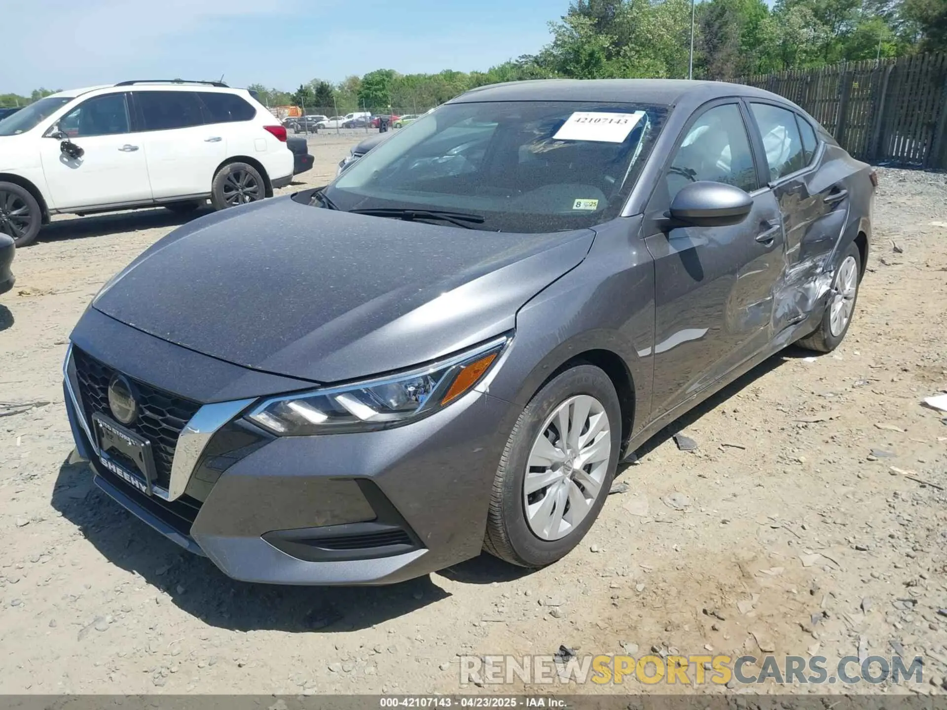 2 fotografías del automóvil dañado 3N1AB8BV0PY306169 NISSAN SENTRA 2023