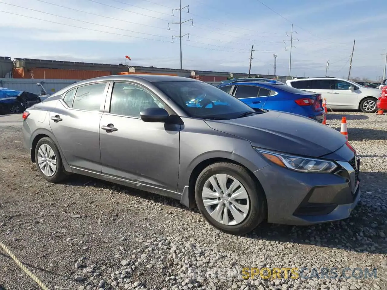 4 fotografías del automóvil dañado 3N1AB8BV2PY268993 NISSAN SENTRA 2023