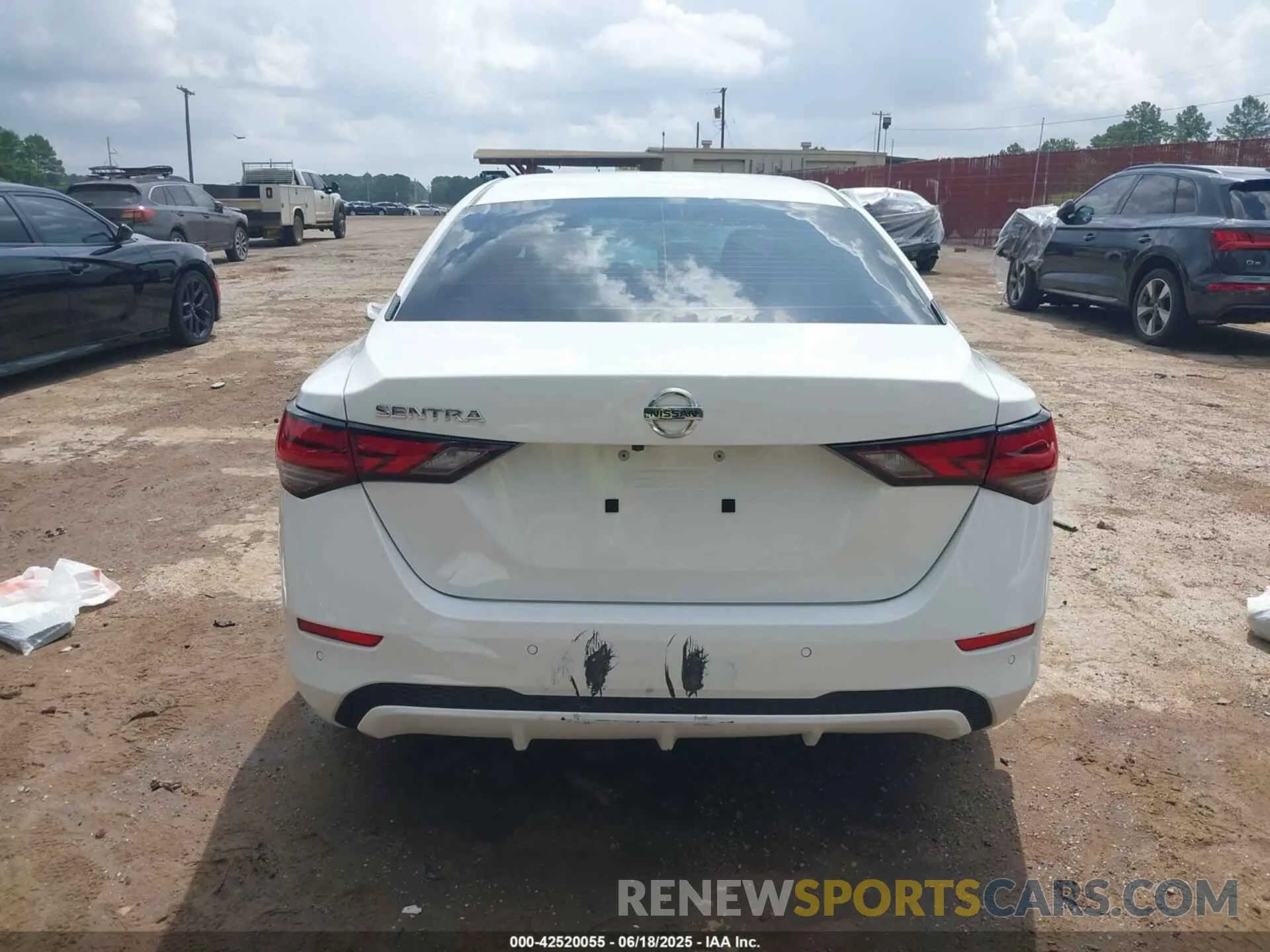 17 fotografías del automóvil dañado 3N1AB8BV3PY226459 NISSAN SENTRA 2023