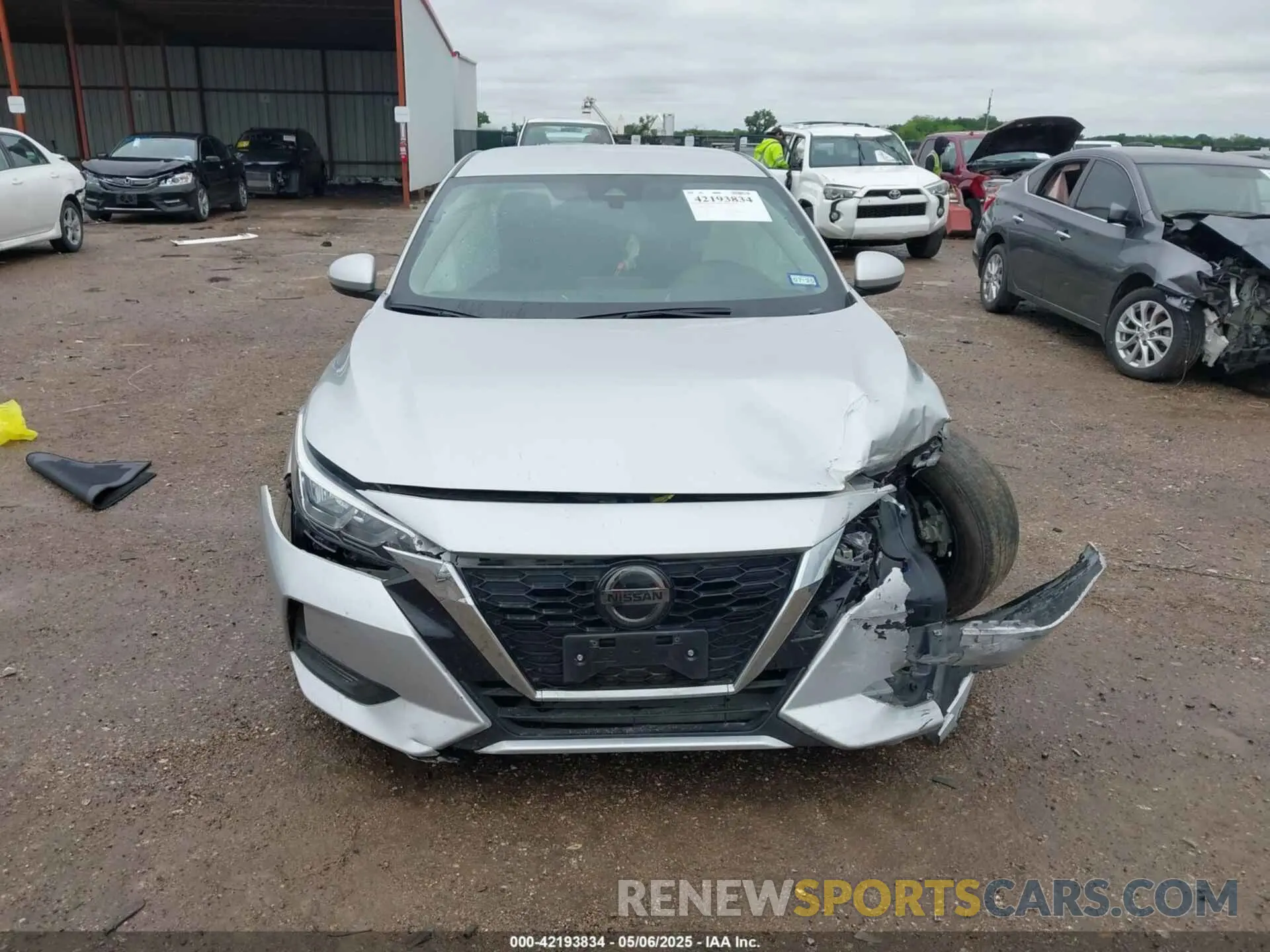 11 fotografías del automóvil dañado 3N1AB8BV5PY319709 NISSAN SENTRA 2023