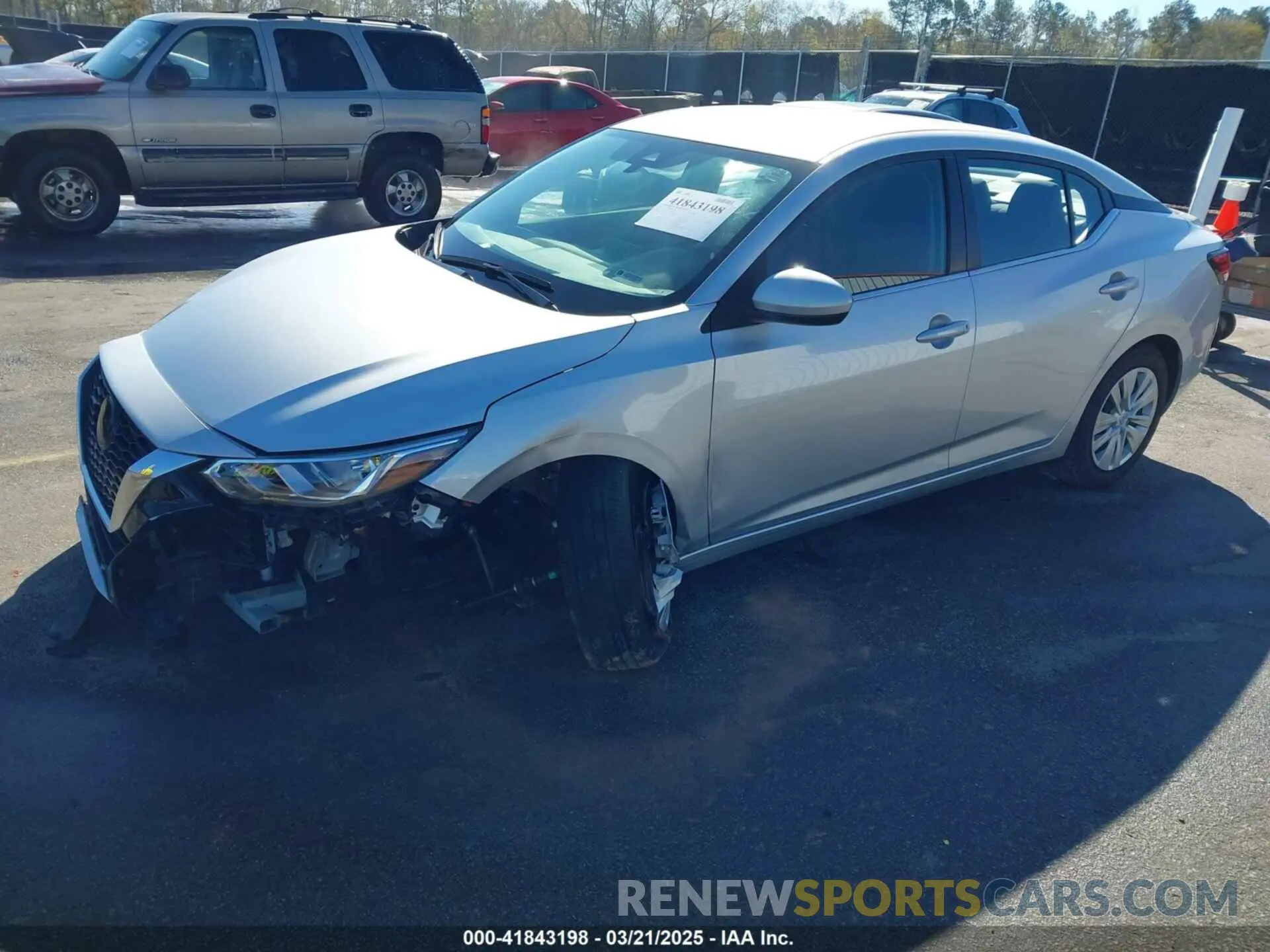 2 fotografías del automóvil dañado 3N1AB8BV7PY228070 NISSAN SENTRA 2023