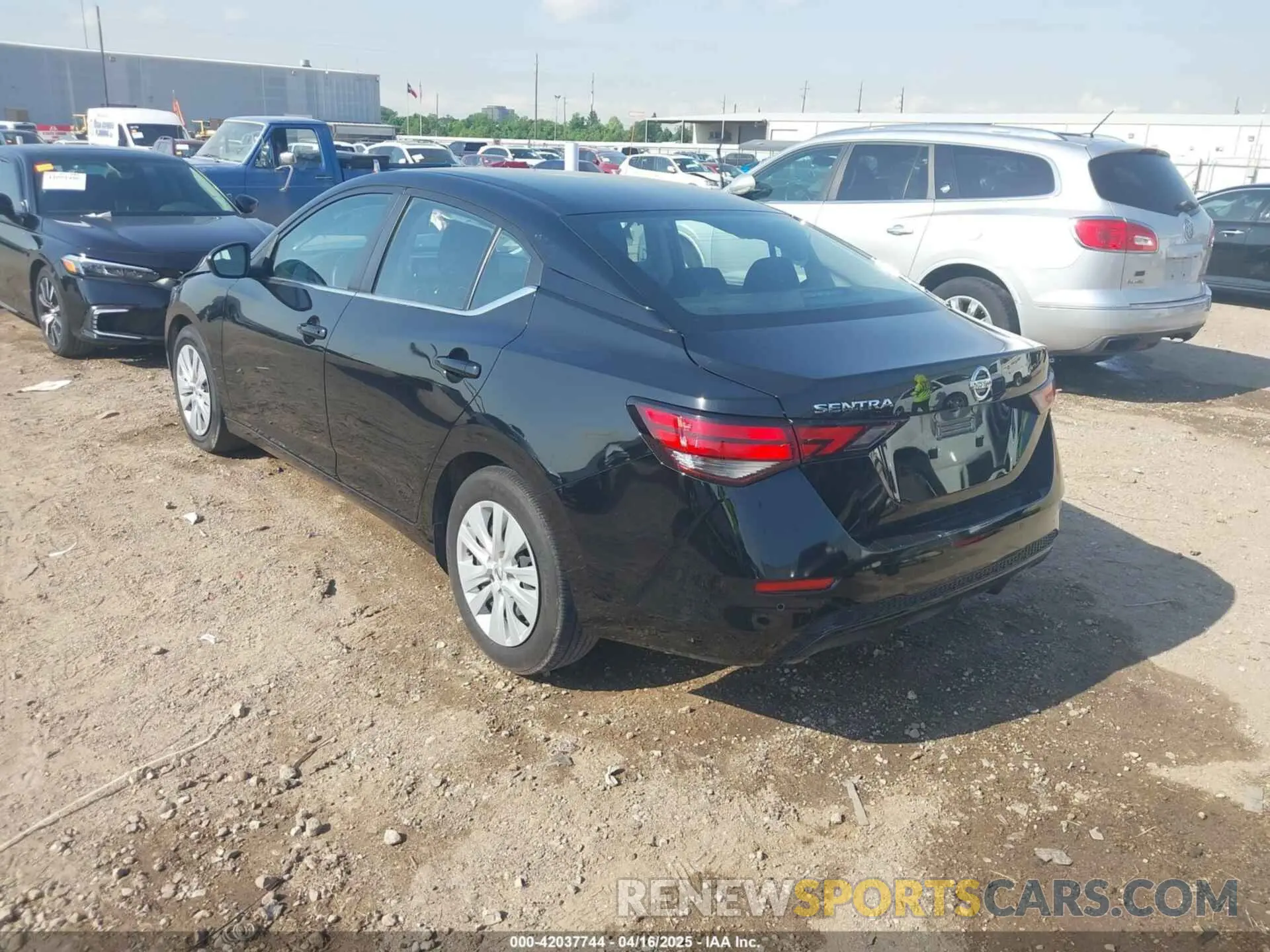 3 fotografías del automóvil dañado 3N1AB8BV7PY300434 NISSAN SENTRA 2023