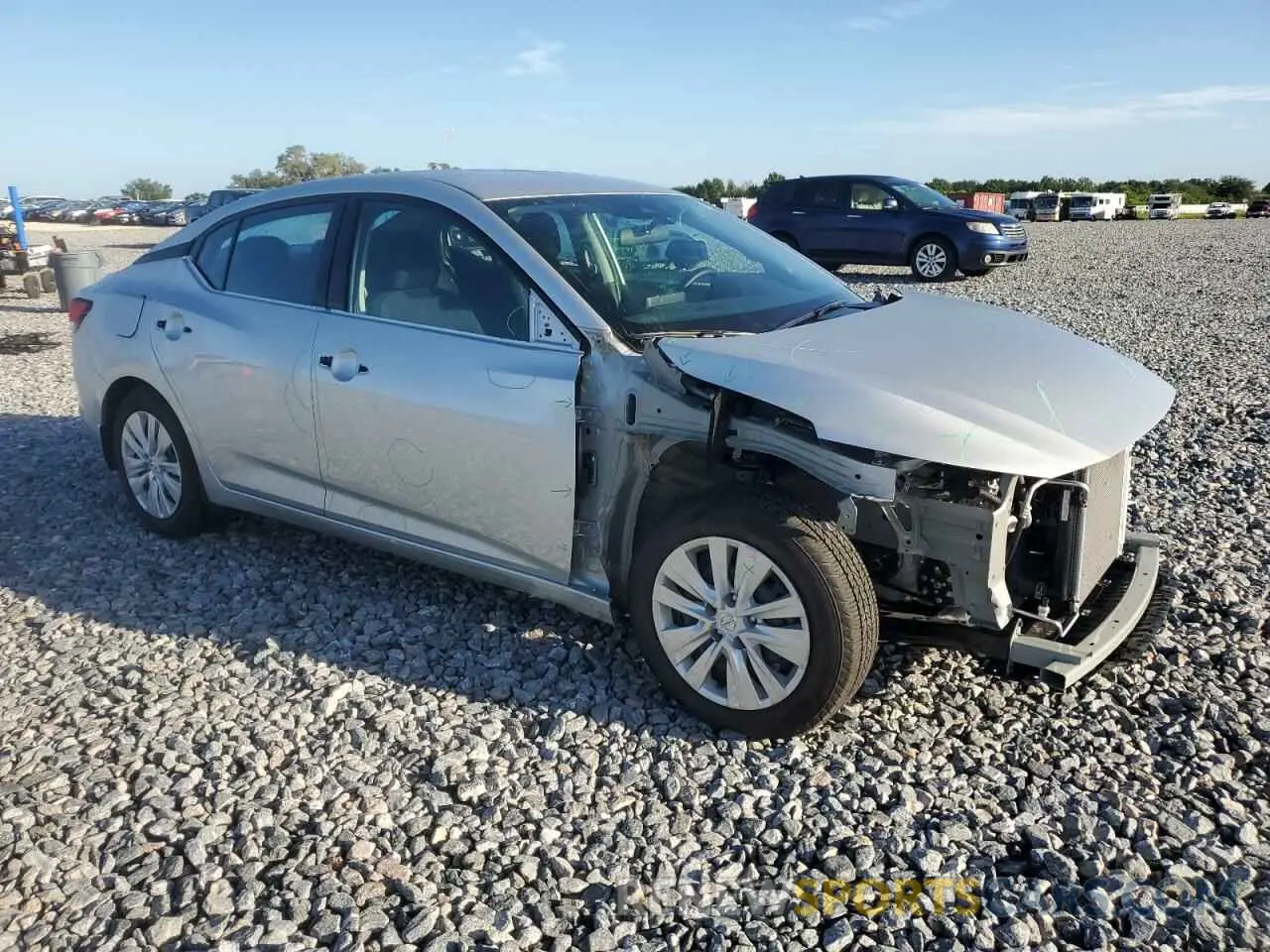 4 fotografías del automóvil dañado 3N1AB8BVXPY320273 NISSAN SENTRA 2023