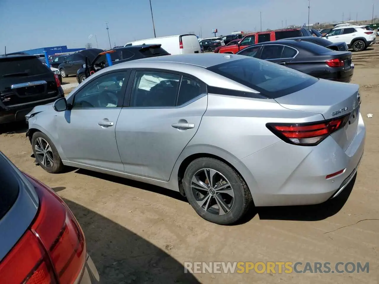 2 fotografías del automóvil dañado 3N1AB8CV0PY278369 NISSAN SENTRA 2023