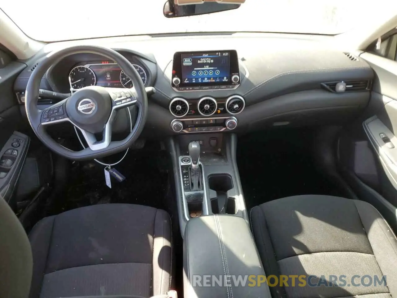 8 fotografías del automóvil dañado 3N1AB8CV1PY313808 NISSAN SENTRA 2023