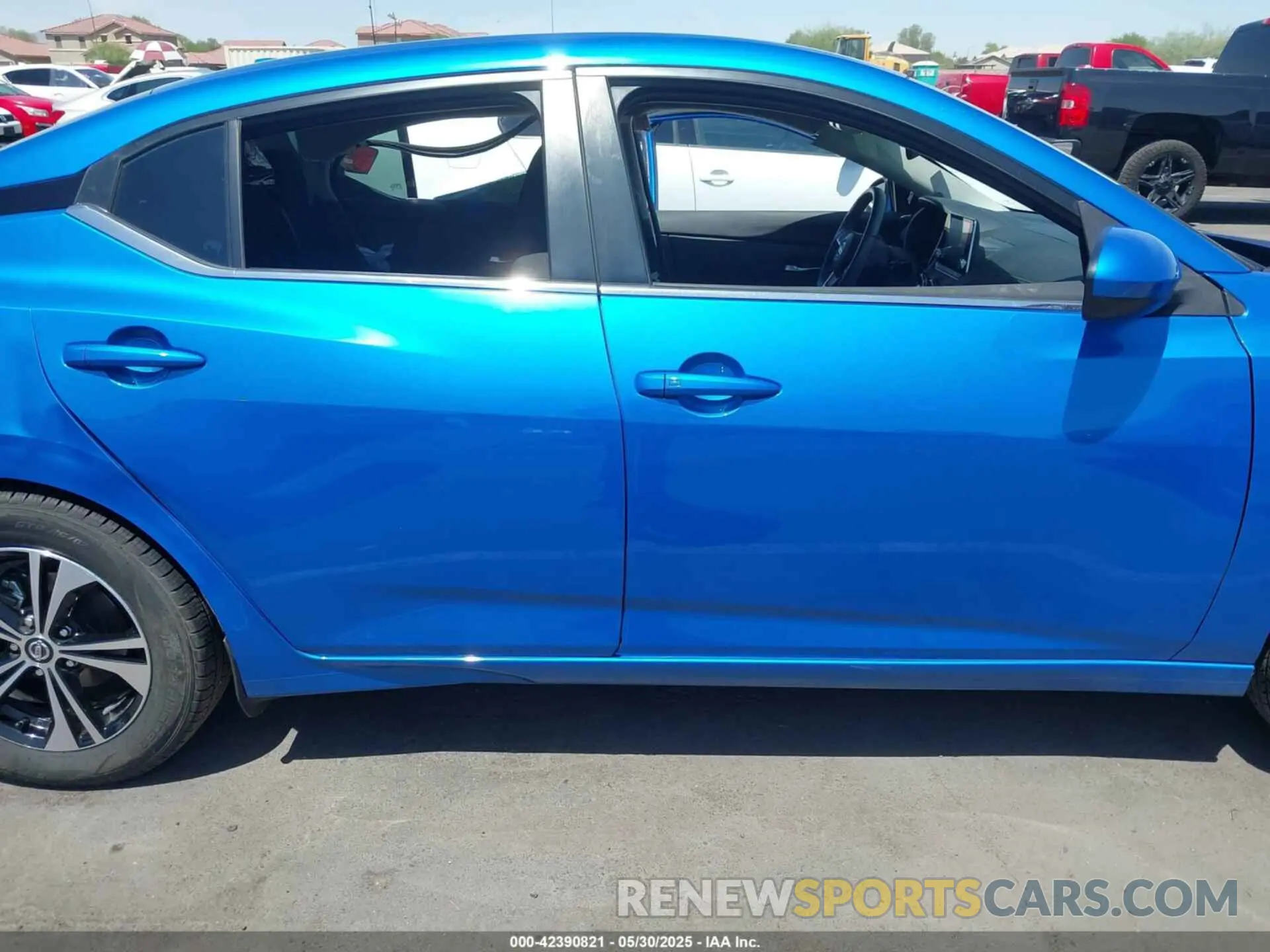 13 fotografías del automóvil dañado 3N1AB8CV3PY222720 NISSAN SENTRA 2023