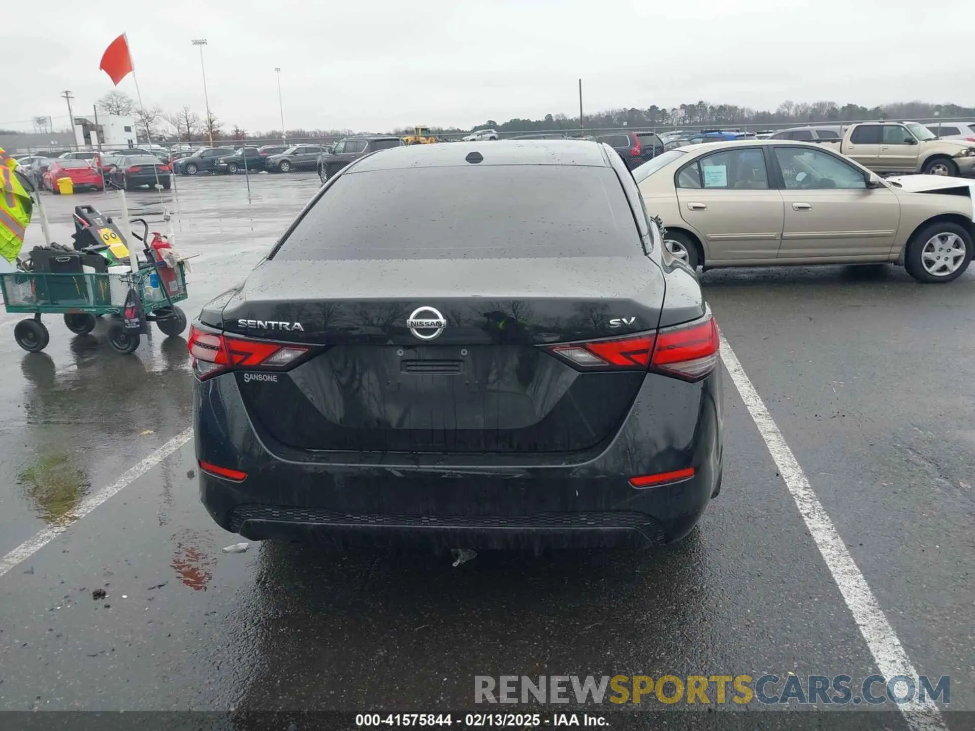 16 fotografías del automóvil dañado 3N1AB8CV3PY267530 NISSAN SENTRA 2023