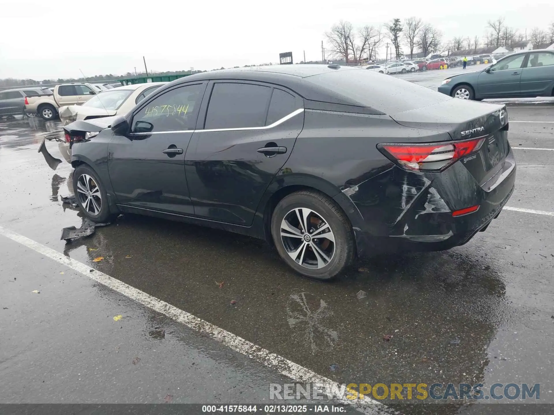3 fotografías del automóvil dañado 3N1AB8CV3PY267530 NISSAN SENTRA 2023