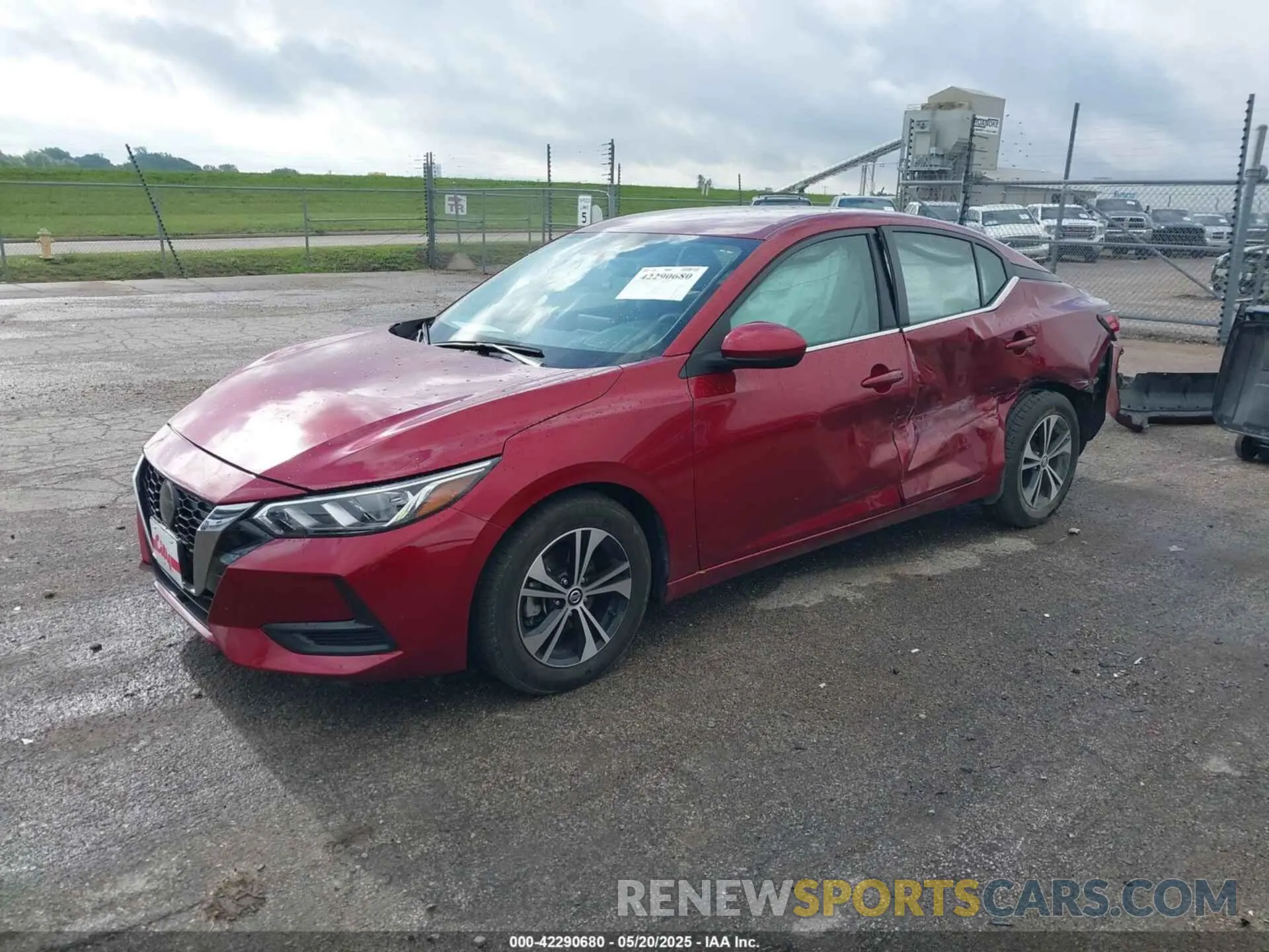 2 fotografías del automóvil dañado 3N1AB8CV3PY268256 NISSAN SENTRA 2023