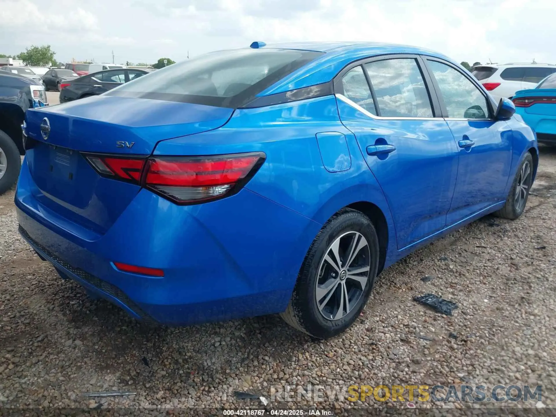 4 fotografías del automóvil dañado 3N1AB8CV3PY276048 NISSAN SENTRA 2023