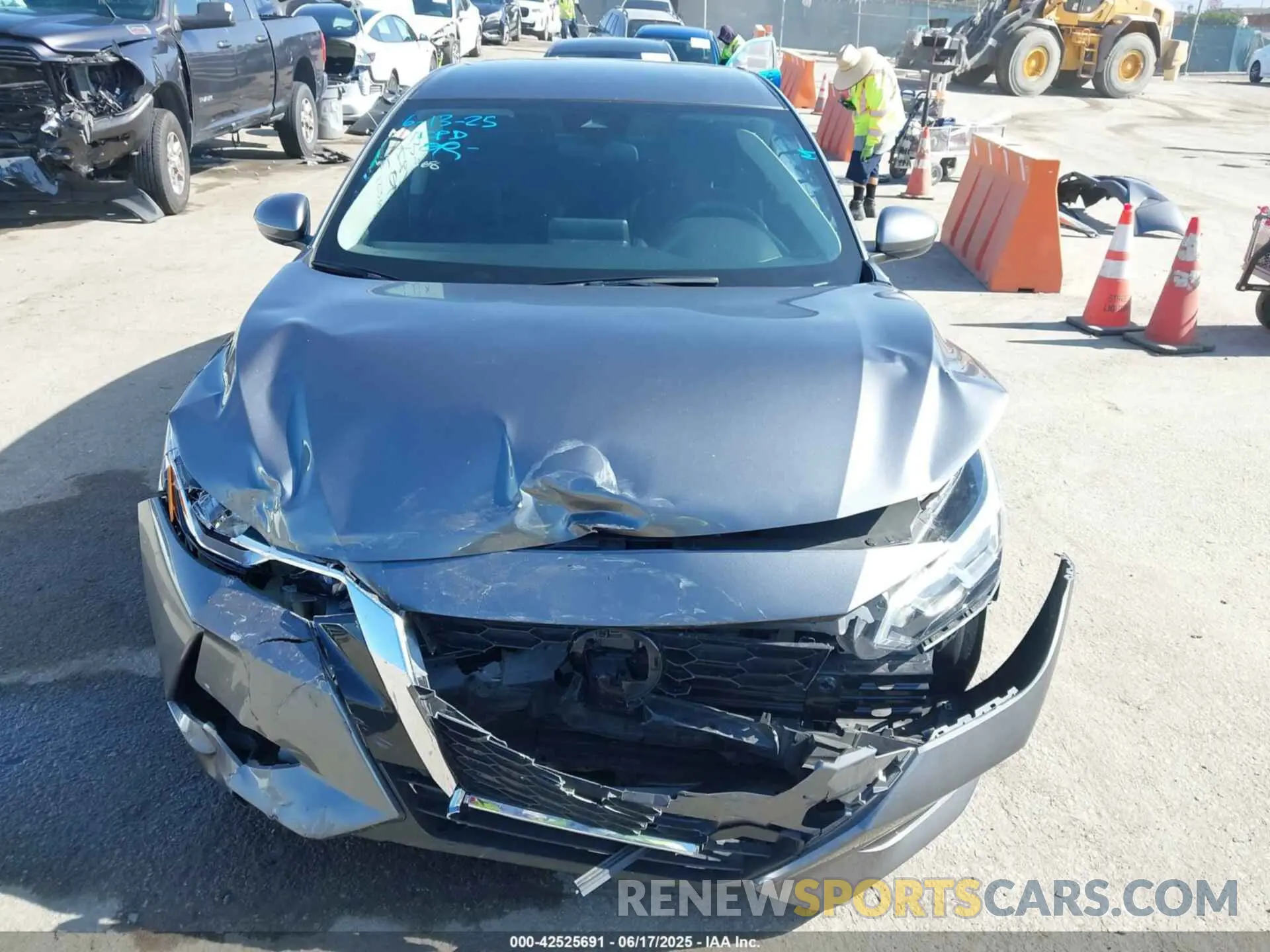 12 fotografías del automóvil dañado 3N1AB8CV4PY223536 NISSAN SENTRA 2023