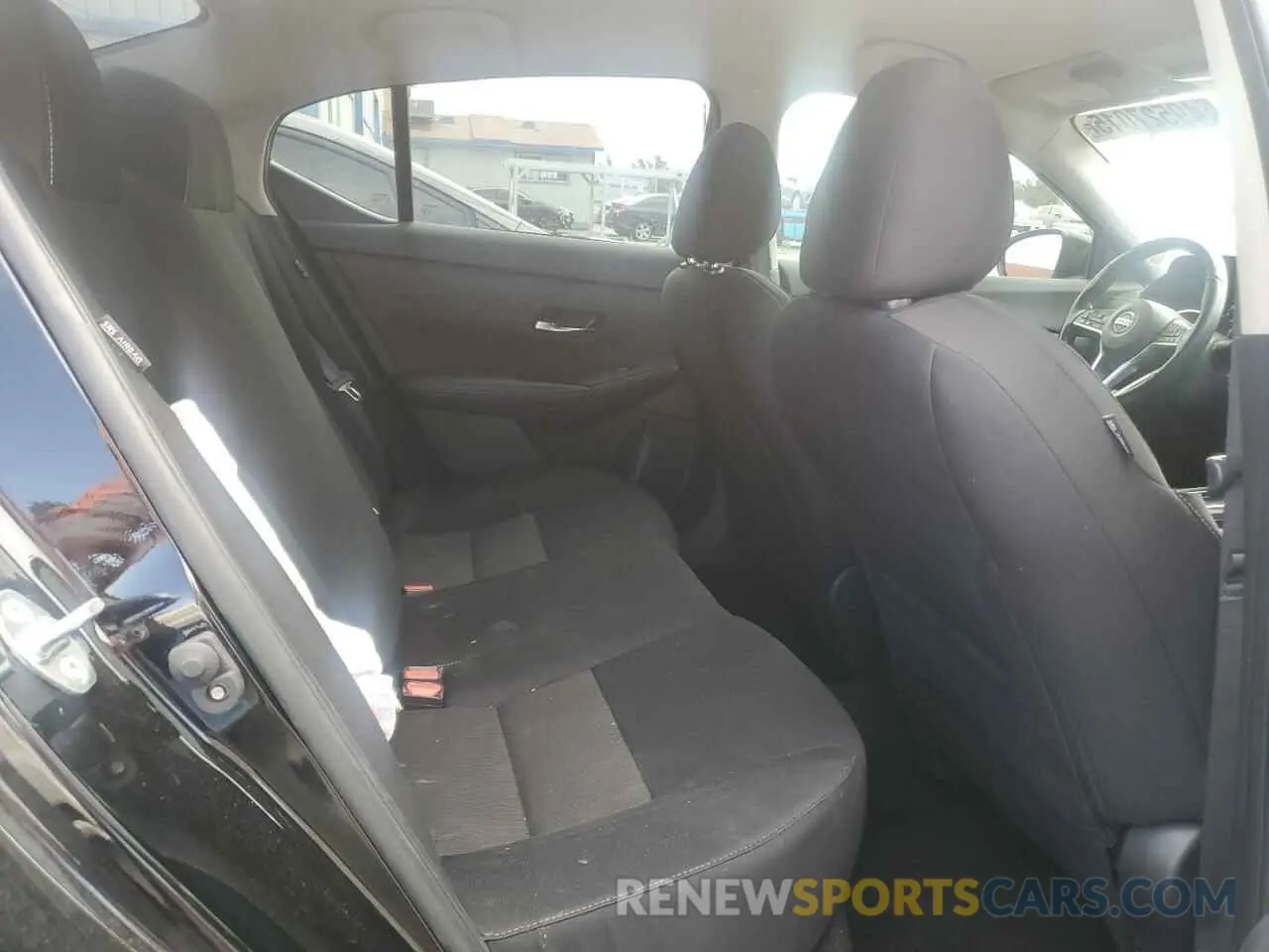 11 fotografías del automóvil dañado 3N1AB8CV4PY231846 NISSAN SENTRA 2023