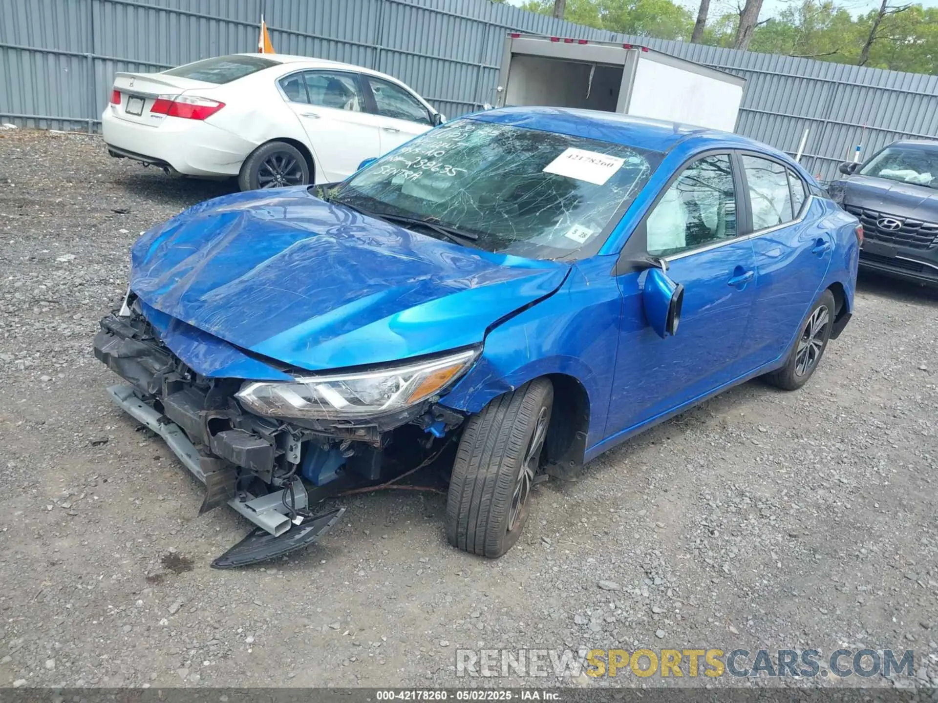 2 fotografías del automóvil dañado 3N1AB8CV4PY238635 NISSAN SENTRA 2023