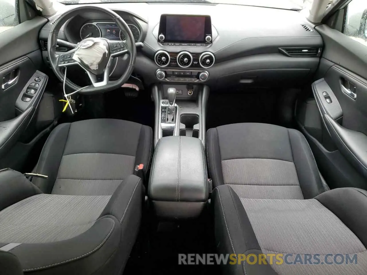 8 fotografías del automóvil dañado 3N1AB8CV4PY243026 NISSAN SENTRA 2023