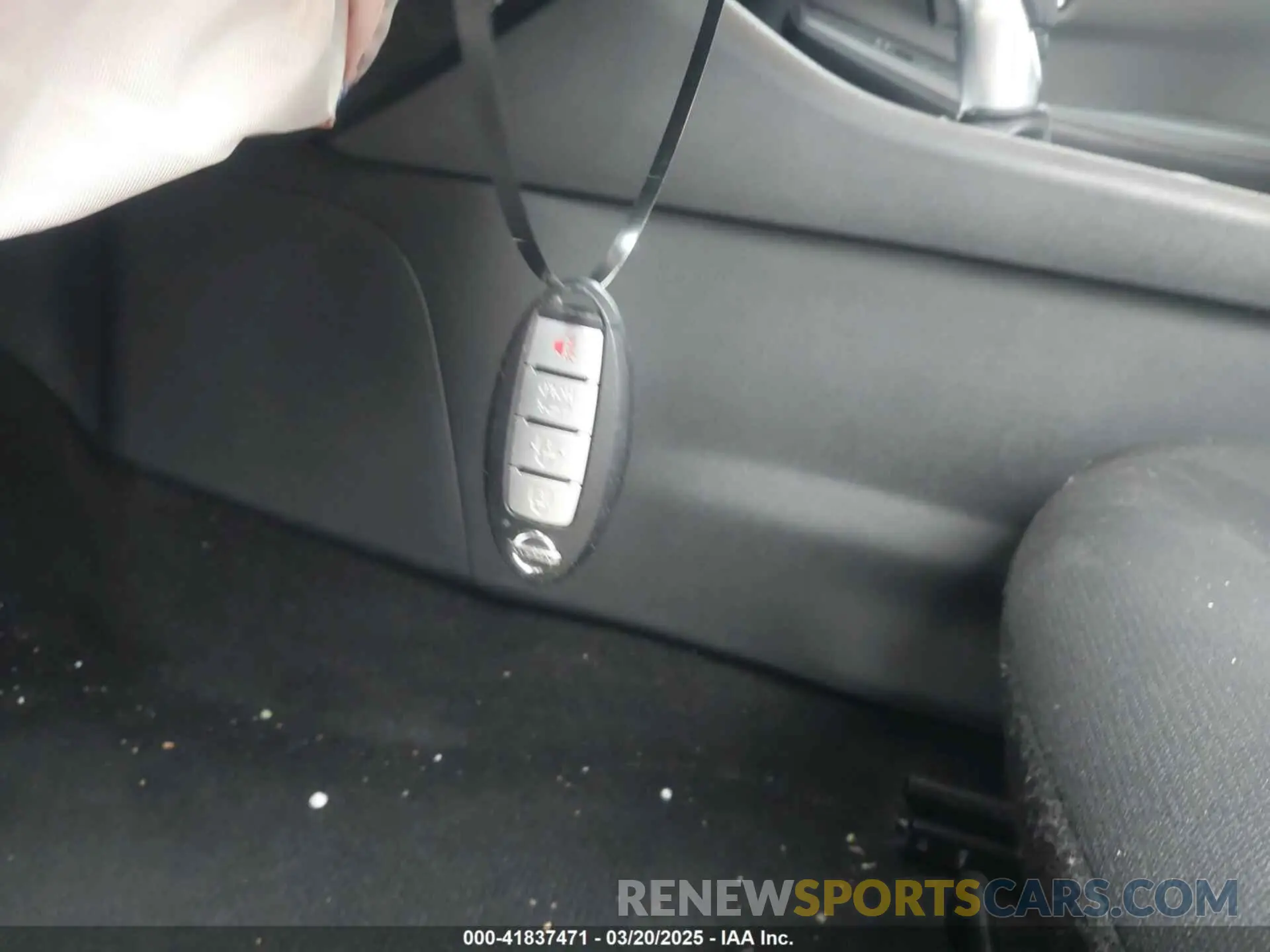 11 fotografías del automóvil dañado 3N1AB8CV4PY268718 NISSAN SENTRA 2023