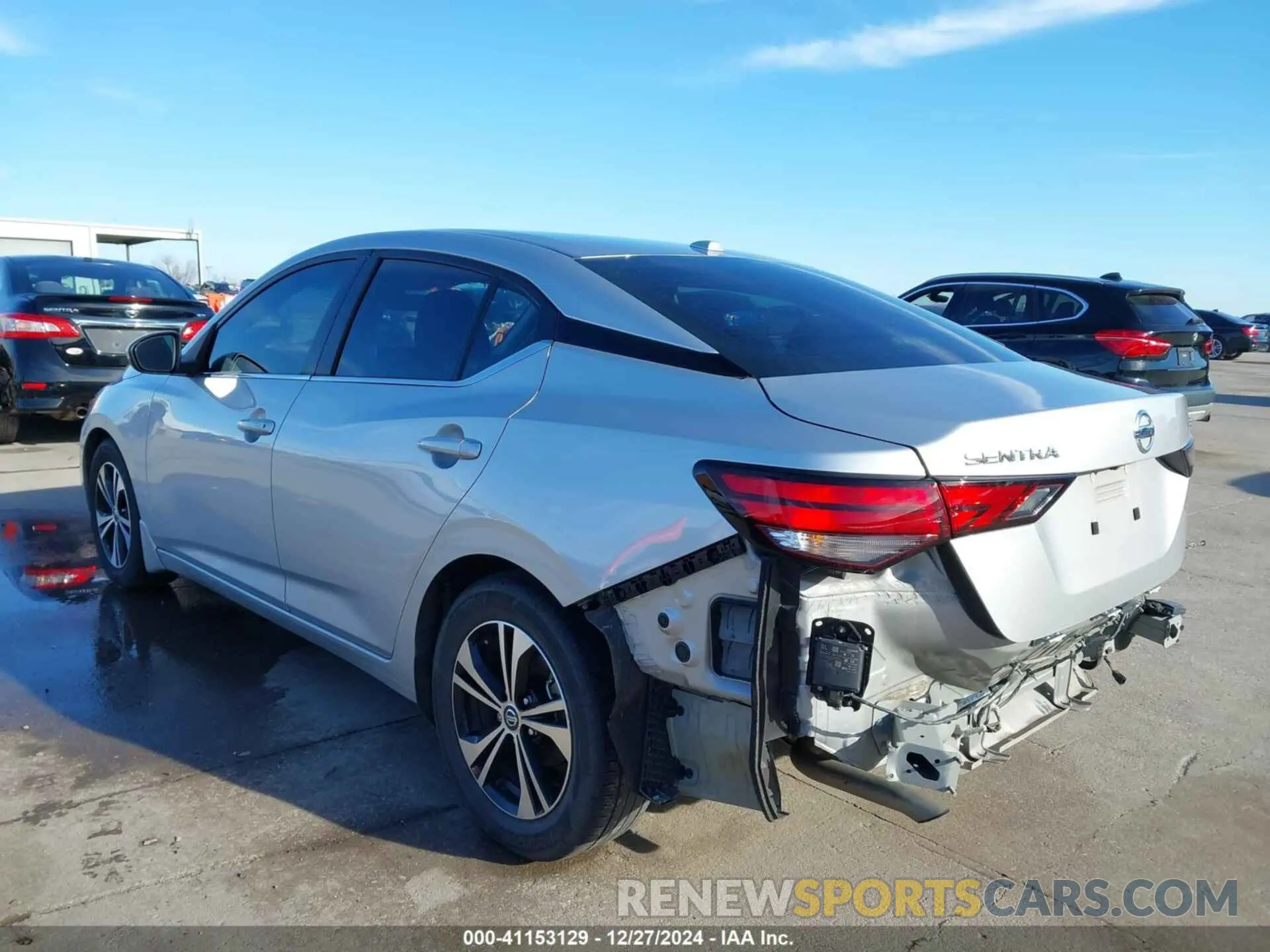 3 fotografías del automóvil dañado 3N1AB8CV4PY271277 NISSAN SENTRA 2023