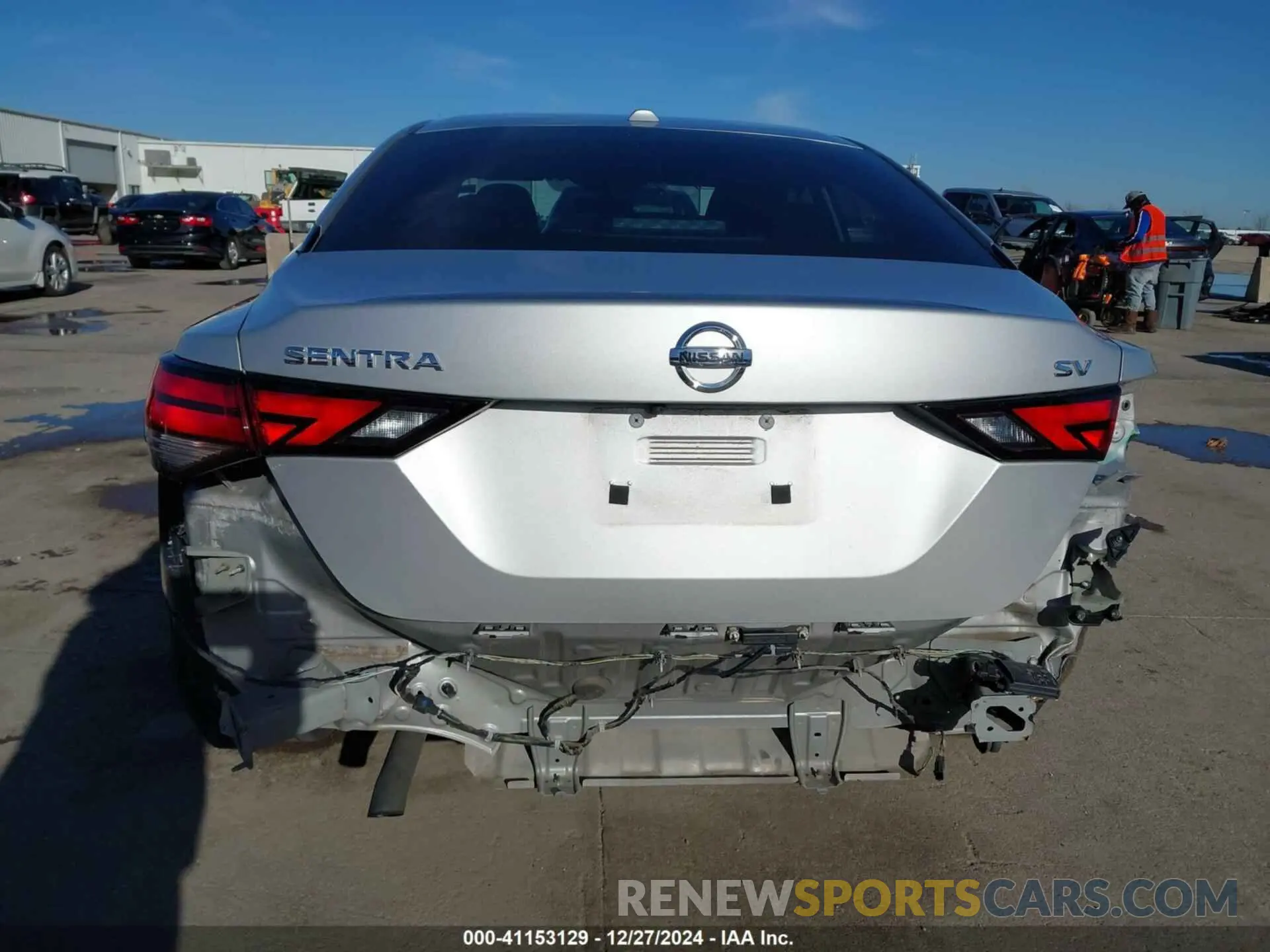 6 fotografías del automóvil dañado 3N1AB8CV4PY271277 NISSAN SENTRA 2023