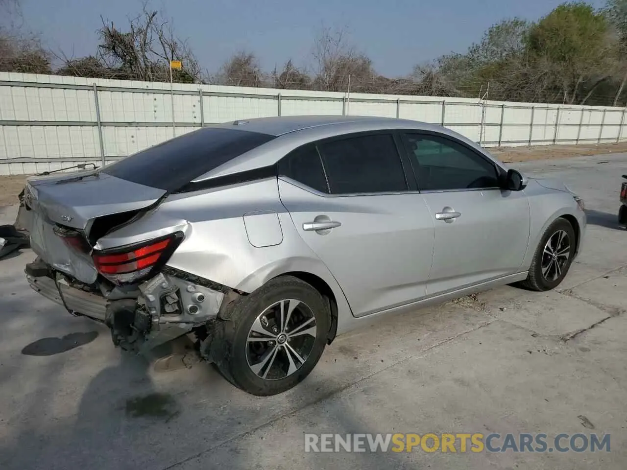 3 fotografías del automóvil dañado 3N1AB8CV4PY295188 NISSAN SENTRA 2023