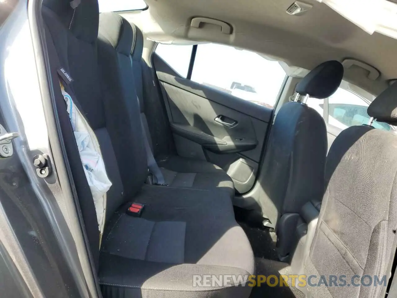 10 fotografías del automóvil dañado 3N1AB8CV4PY305475 NISSAN SENTRA 2023