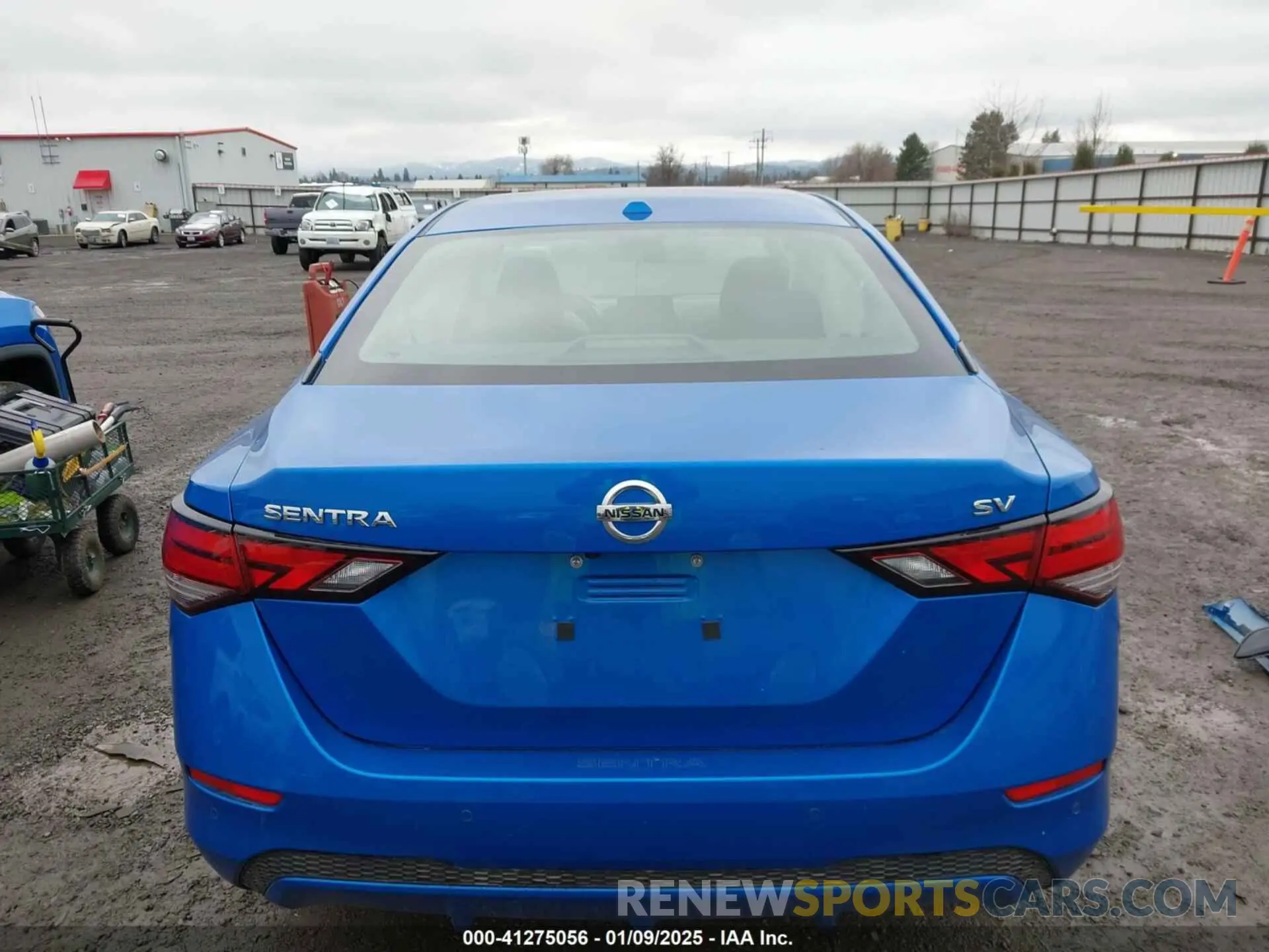 17 fotografías del automóvil dañado 3N1AB8CV5PY228342 NISSAN SENTRA 2023