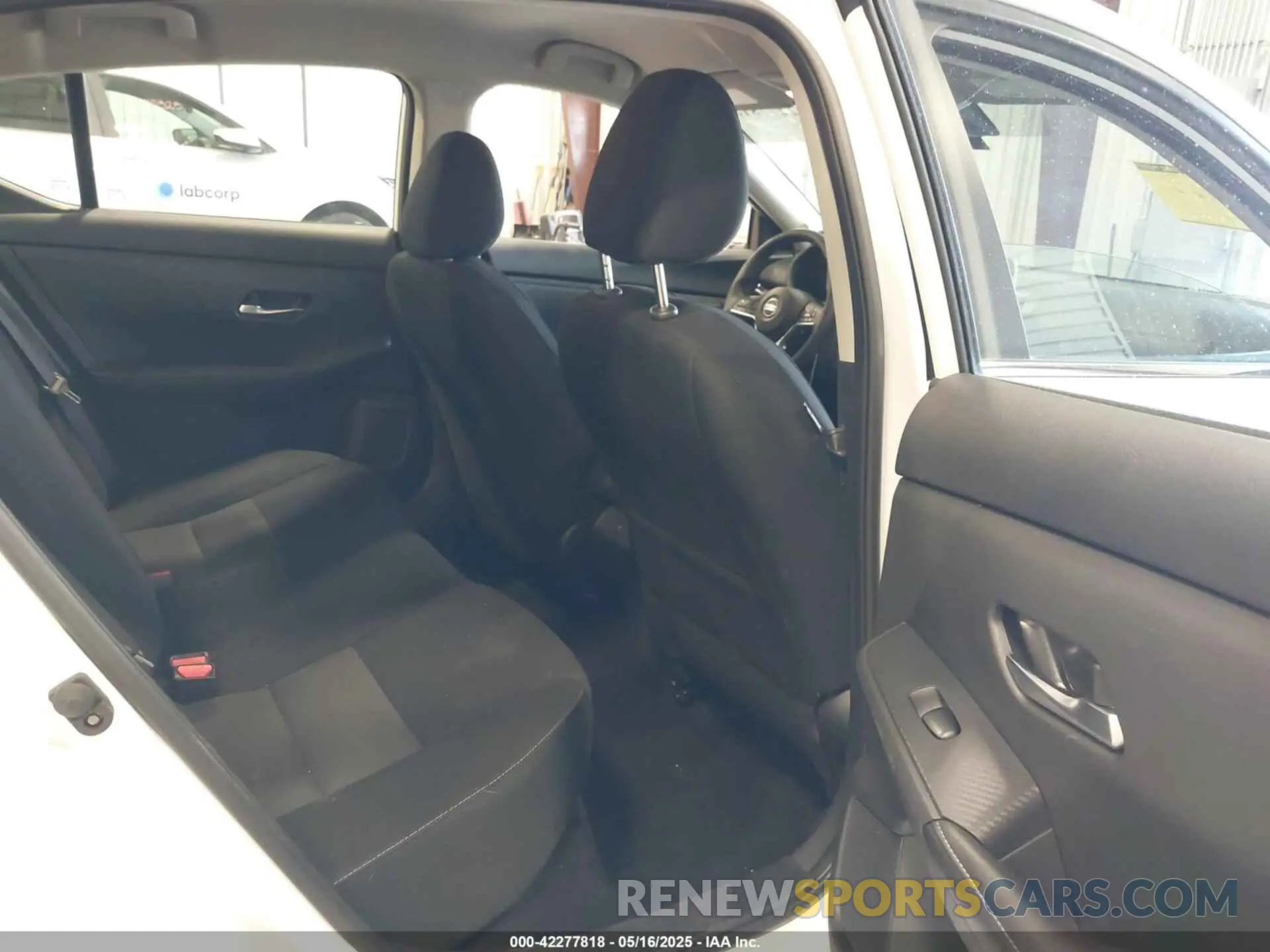 8 fotografías del automóvil dañado 3N1AB8CV5PY292901 NISSAN SENTRA 2023