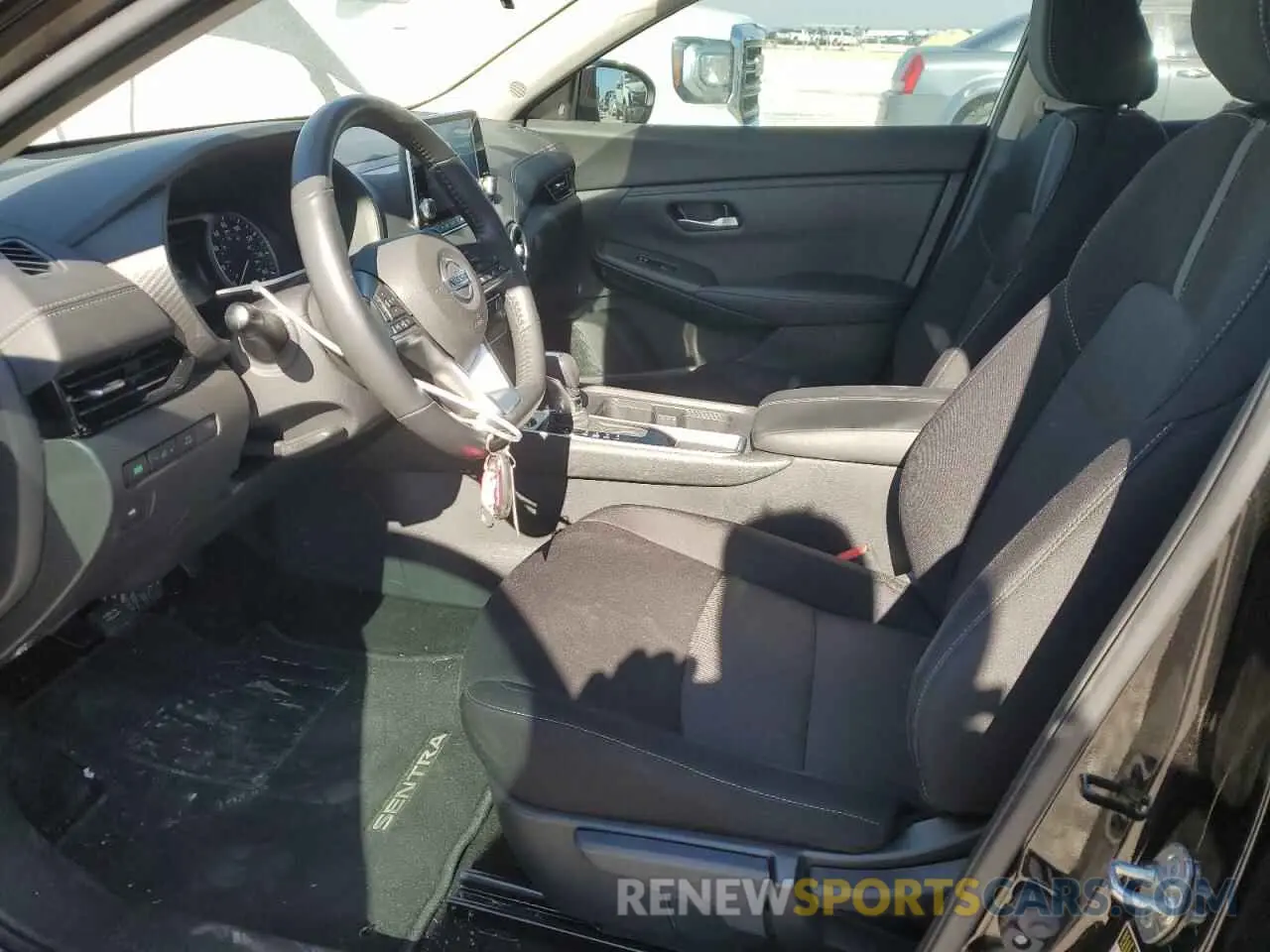 7 fotografías del automóvil dañado 3N1AB8CV6PY250091 NISSAN SENTRA 2023
