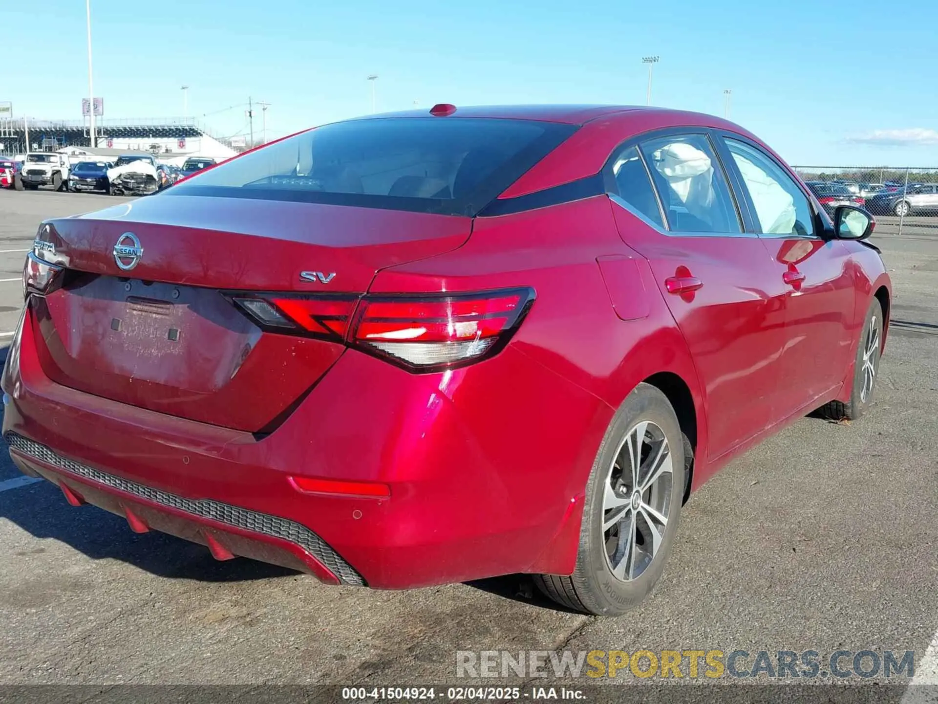 4 fotografías del automóvil dañado 3N1AB8CV6PY267599 NISSAN SENTRA 2023