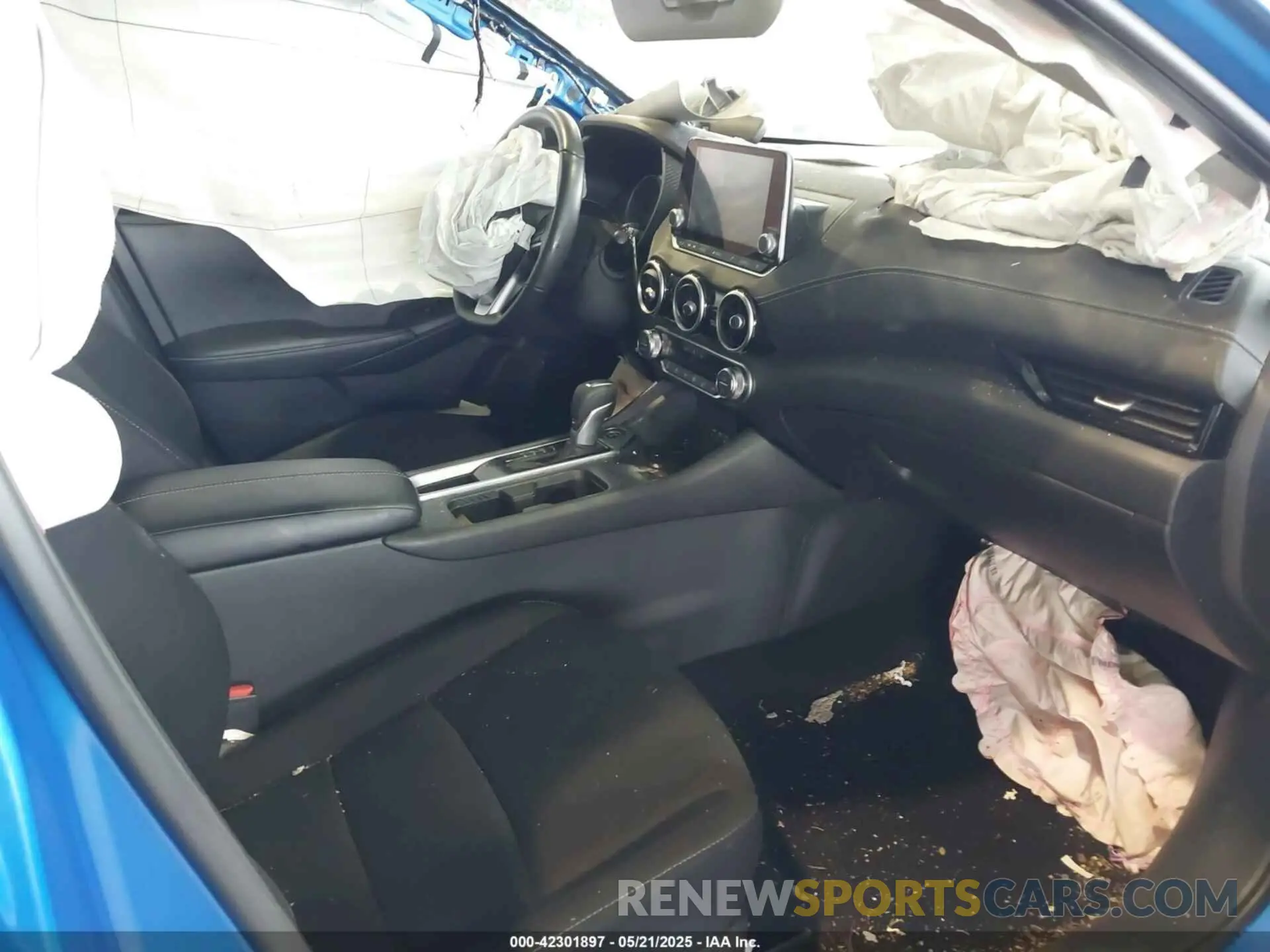 5 fotografías del automóvil dañado 3N1AB8CV6PY323539 NISSAN SENTRA 2023