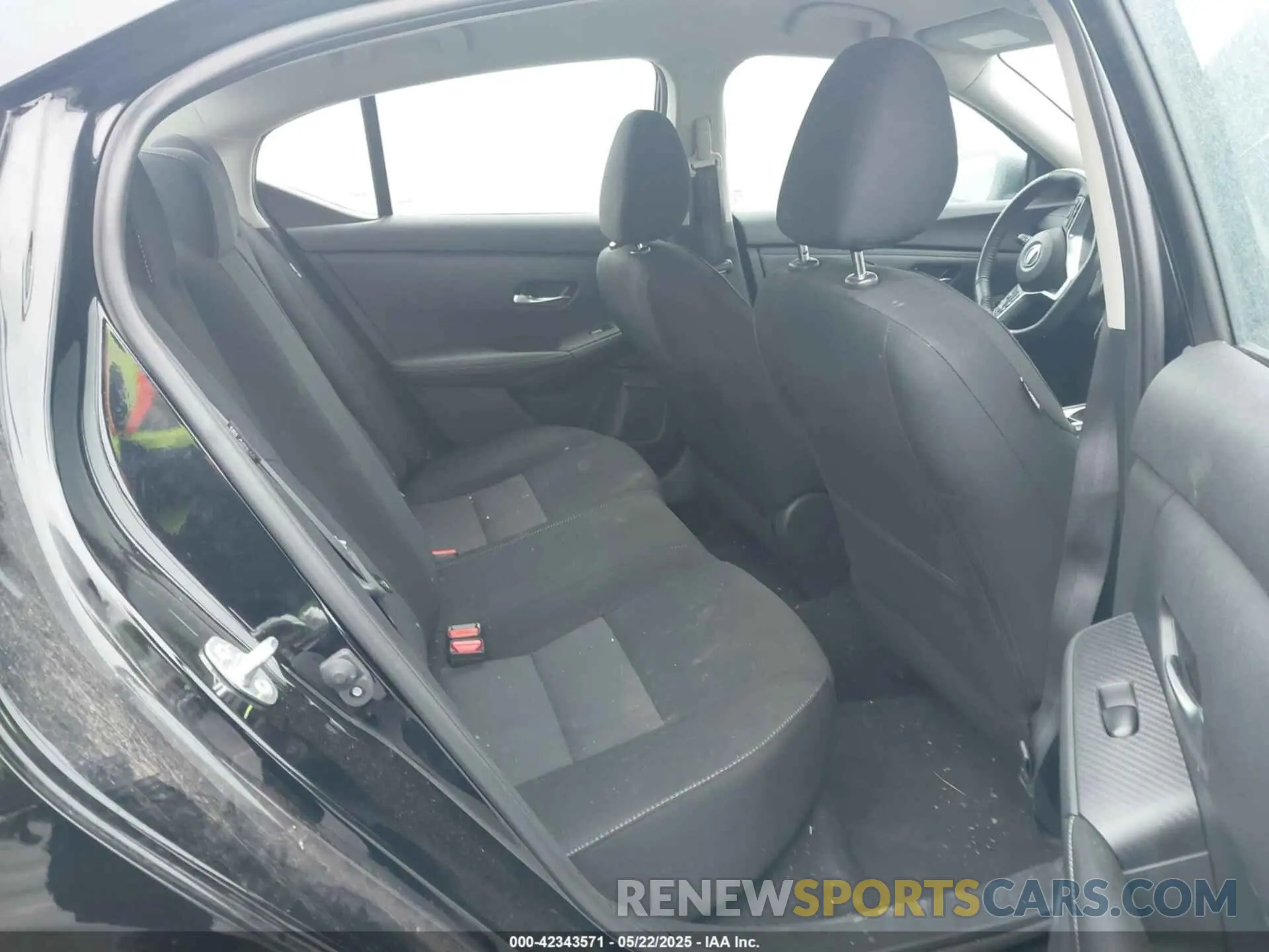 8 fotografías del automóvil dañado 3N1AB8CV6PY324853 NISSAN SENTRA 2023