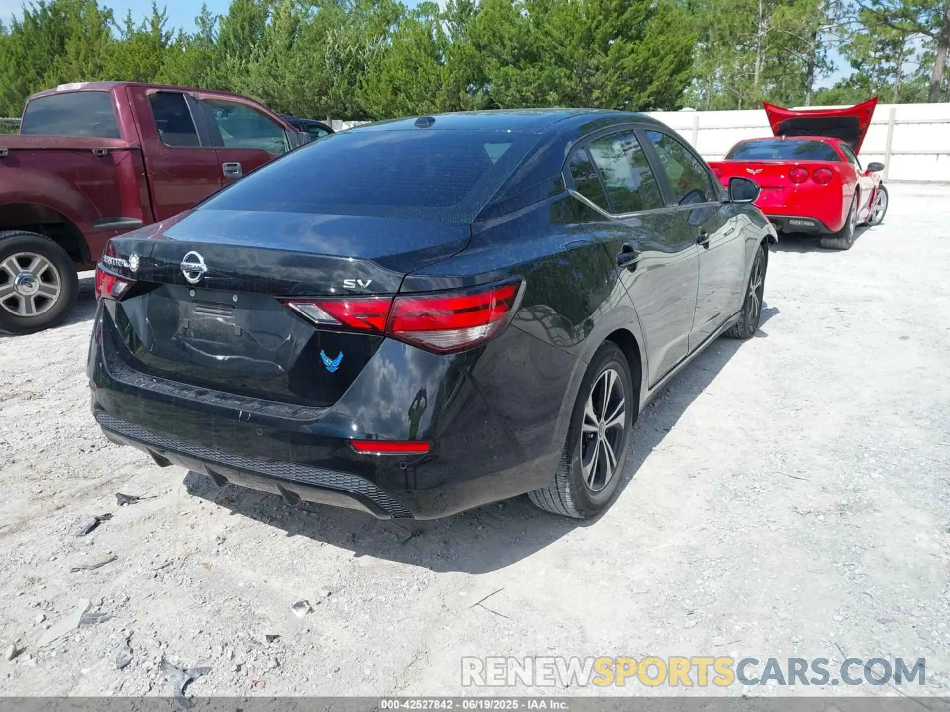 4 fotografías del automóvil dañado 3N1AB8CV7PY226110 NISSAN SENTRA 2023