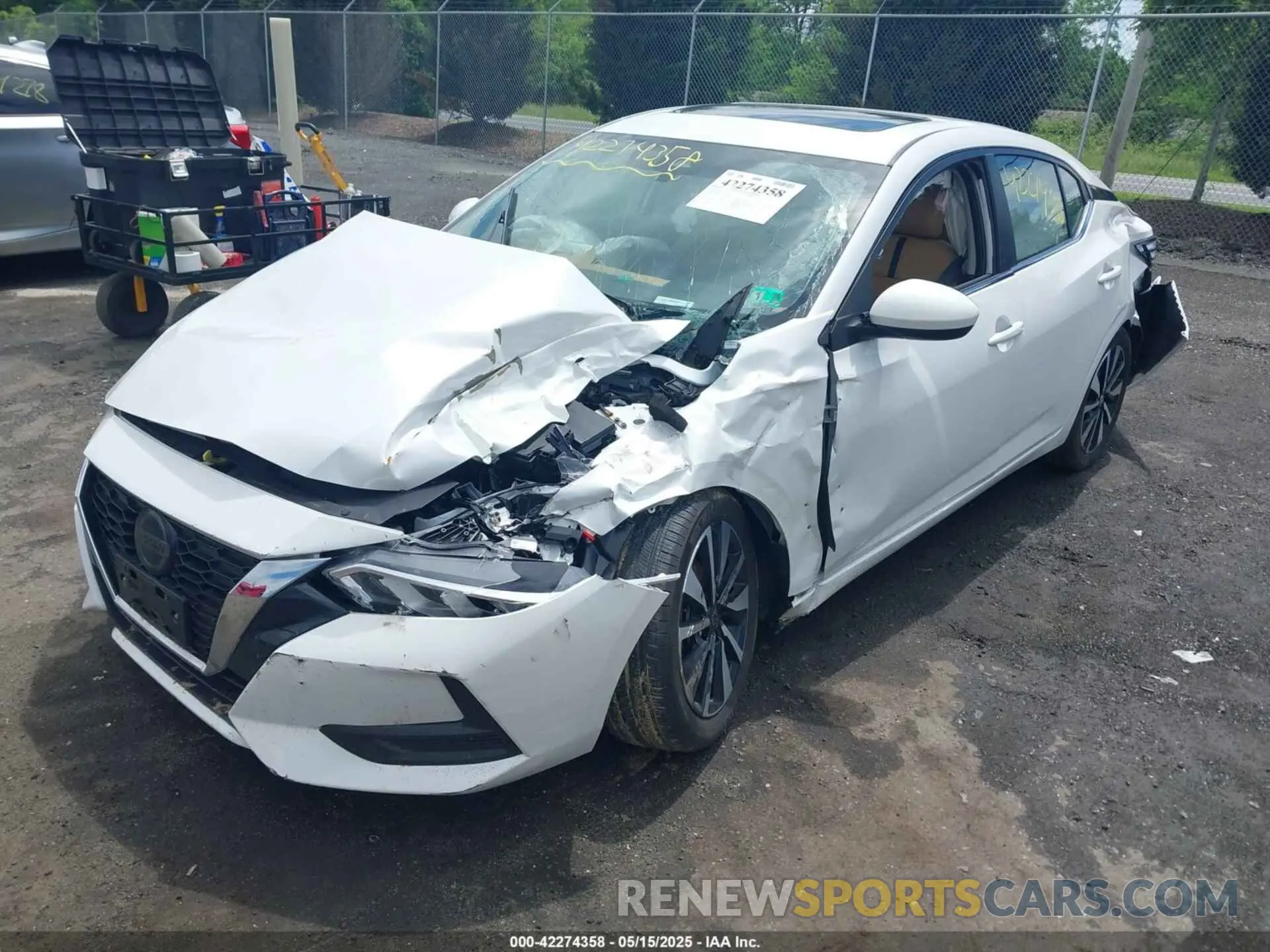 2 fotografías del automóvil dañado 3N1AB8CV7PY233462 NISSAN SENTRA 2023