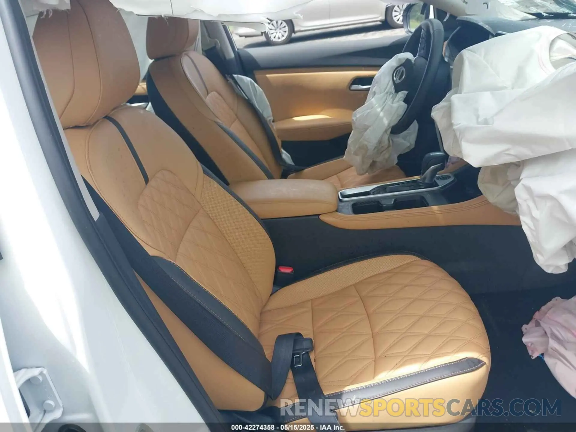5 fotografías del automóvil dañado 3N1AB8CV7PY233462 NISSAN SENTRA 2023