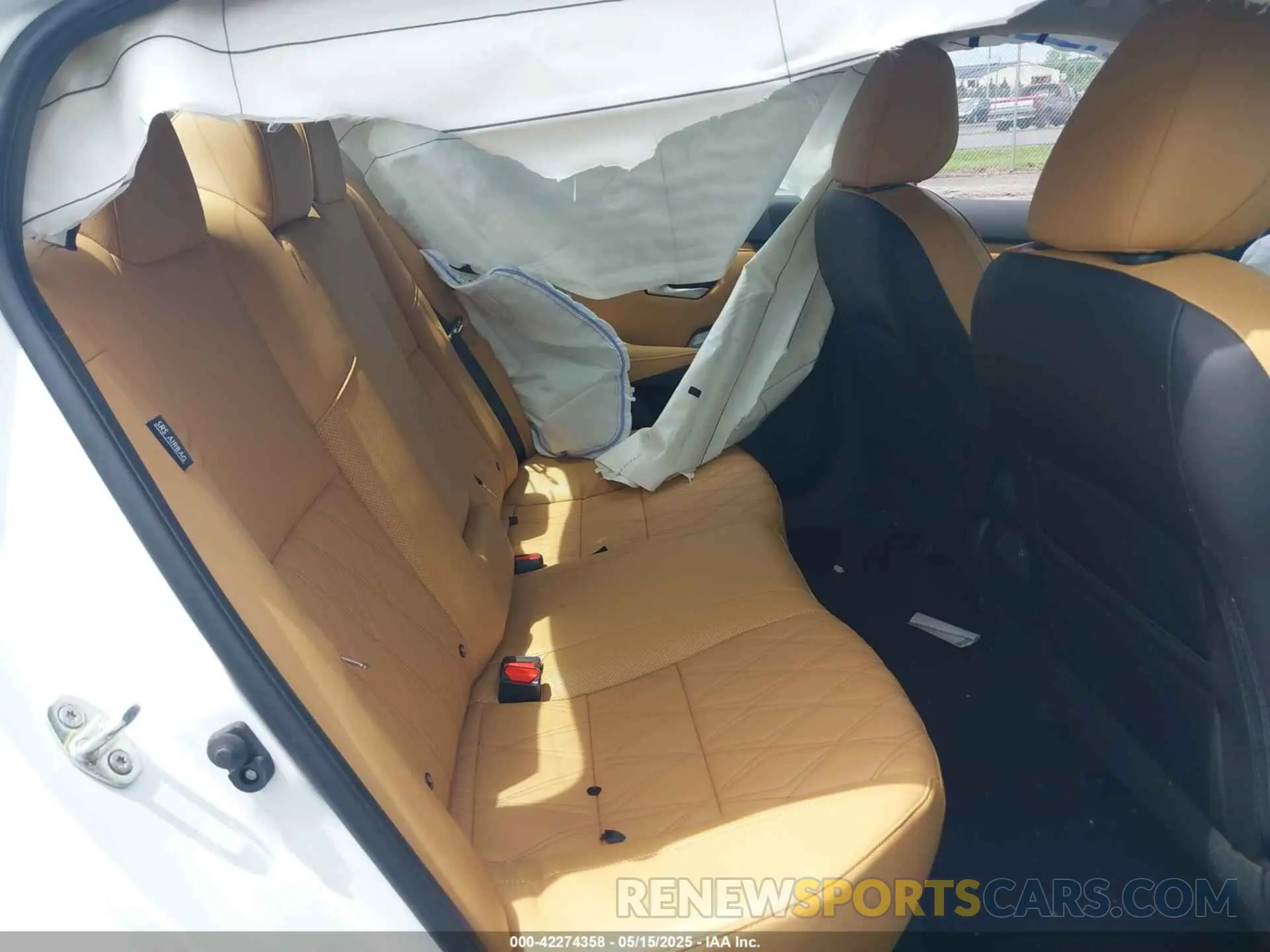 8 fotografías del automóvil dañado 3N1AB8CV7PY233462 NISSAN SENTRA 2023