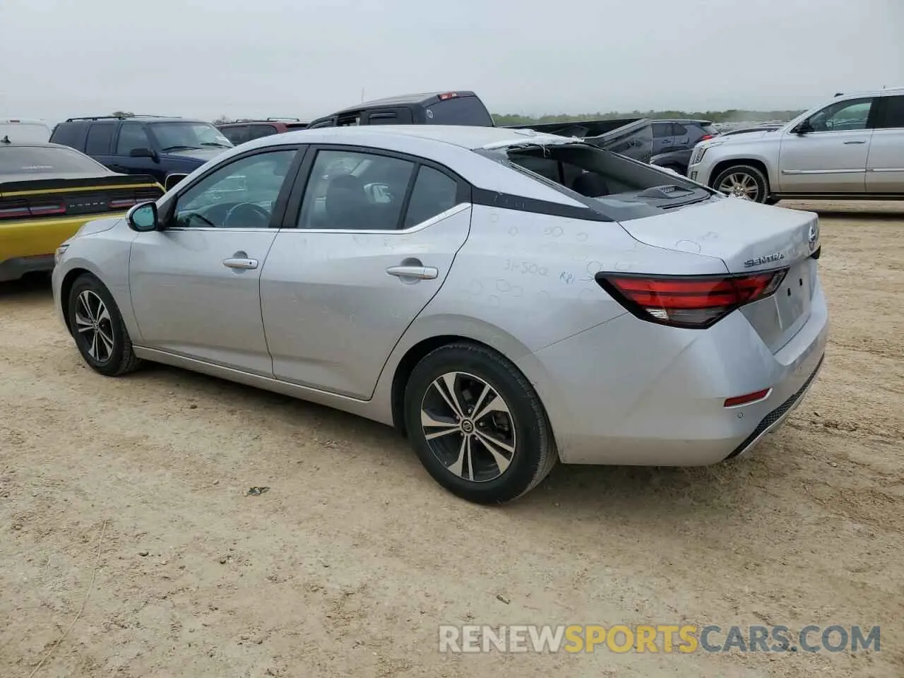 2 fotografías del automóvil dañado 3N1AB8CV7PY241187 NISSAN SENTRA 2023