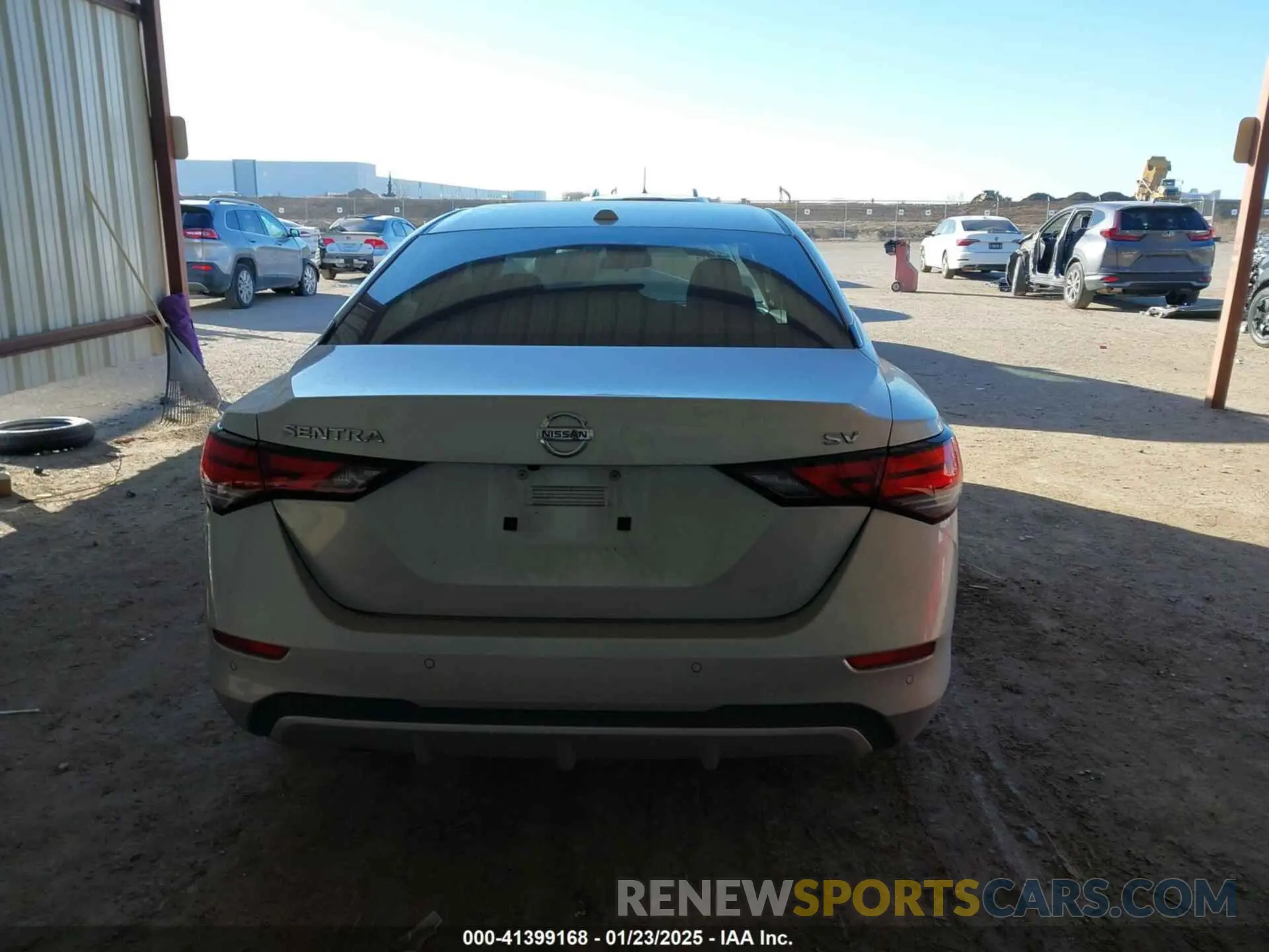 15 fotografías del automóvil dañado 3N1AB8CV7PY253369 NISSAN SENTRA 2023