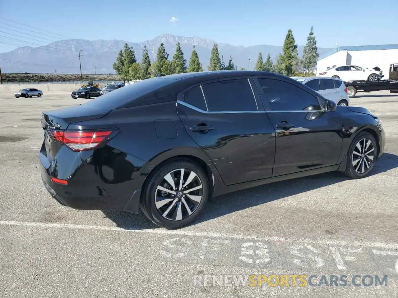 3 fotografías del automóvil dañado 3N1AB8CV7PY256353 NISSAN SENTRA 2023